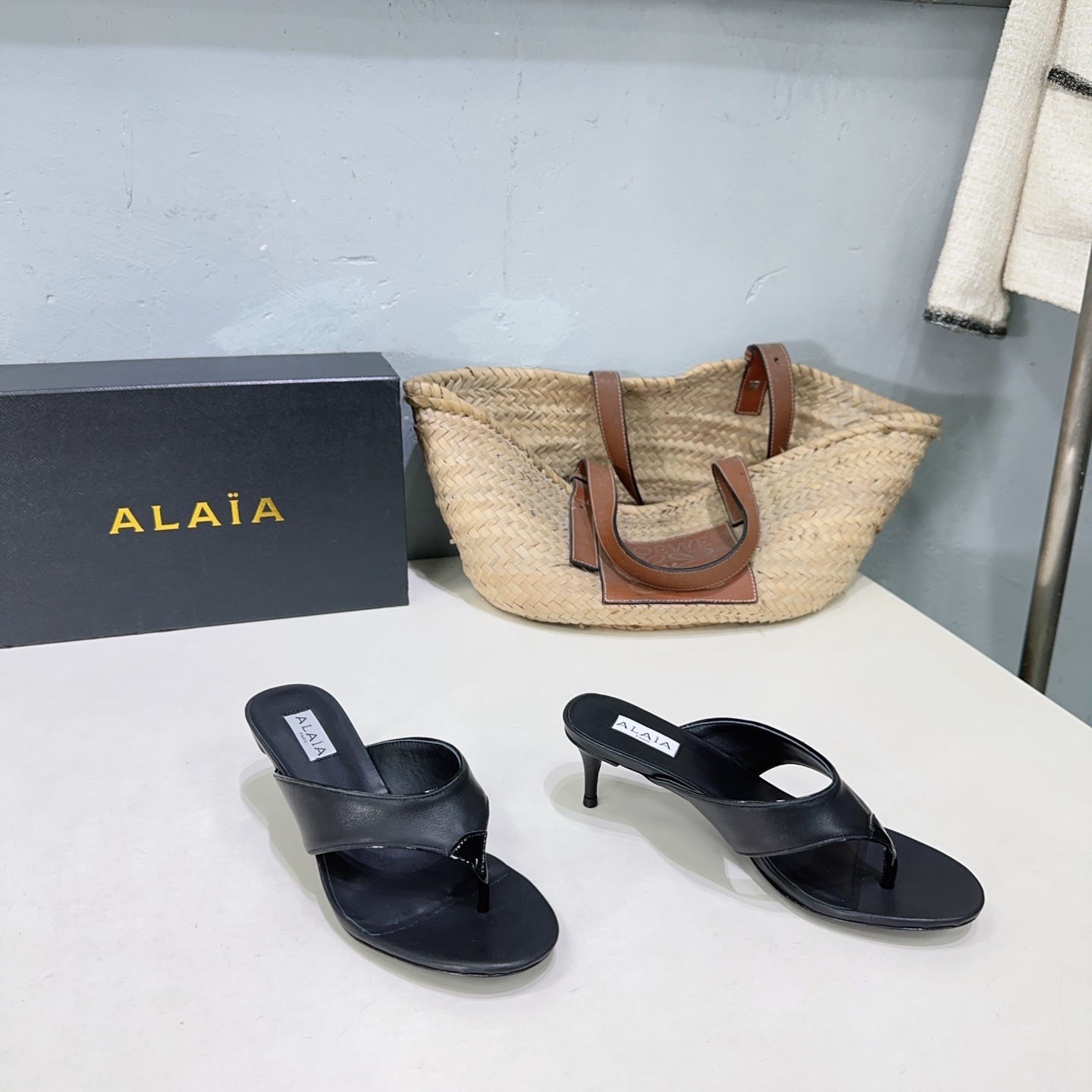 French Luxury Brand 624: Handcrafted High-Quality Footwear with Unique Designs