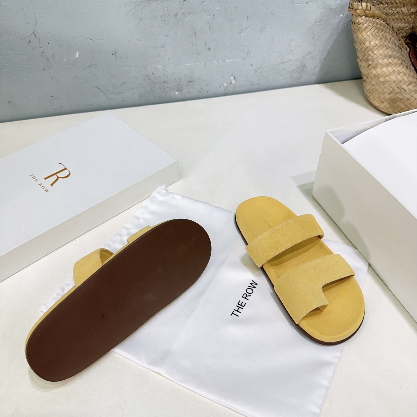 High-quality Row25 Spring/Summer Beach Shoes: Simple, Stylish, and Comfortable! - 图片 2