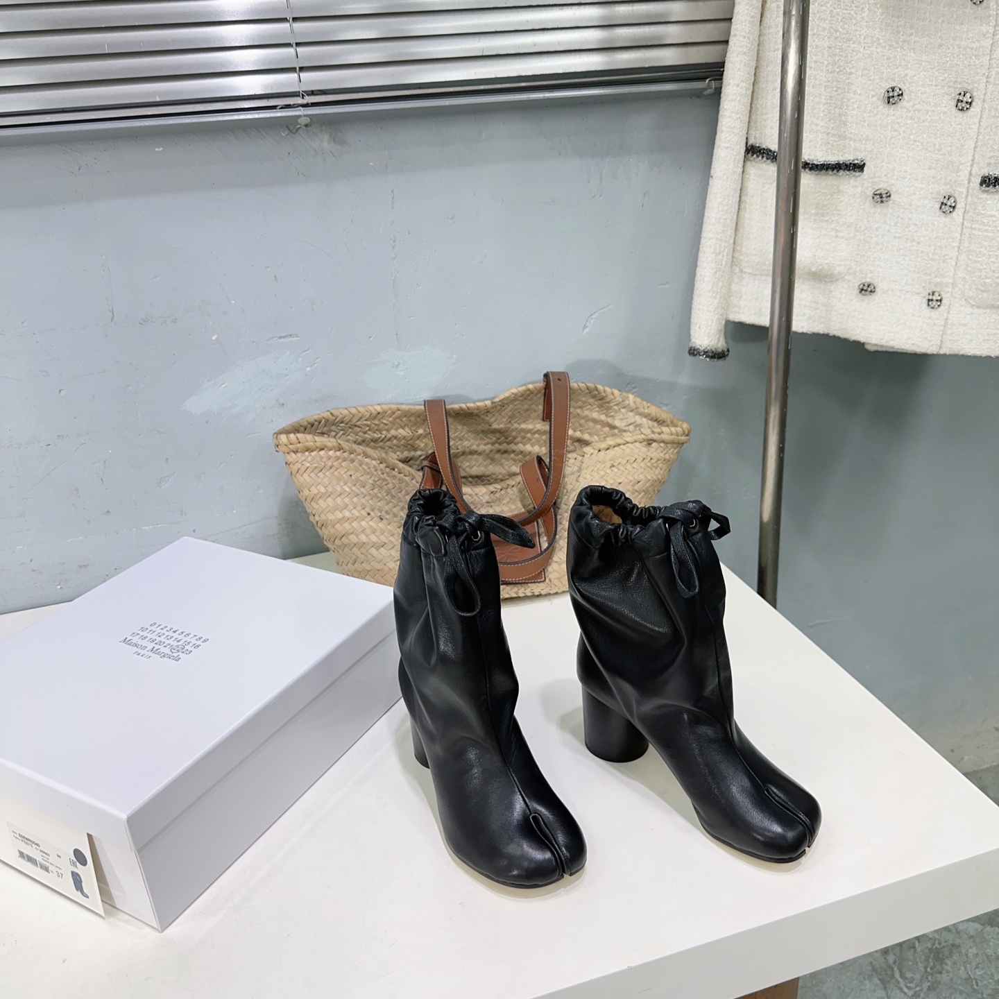 Top Quality Maison Margiela 25ss Short Boots: Italian Leather, Adjustable Width, Stylish Comfort. - 图片 4