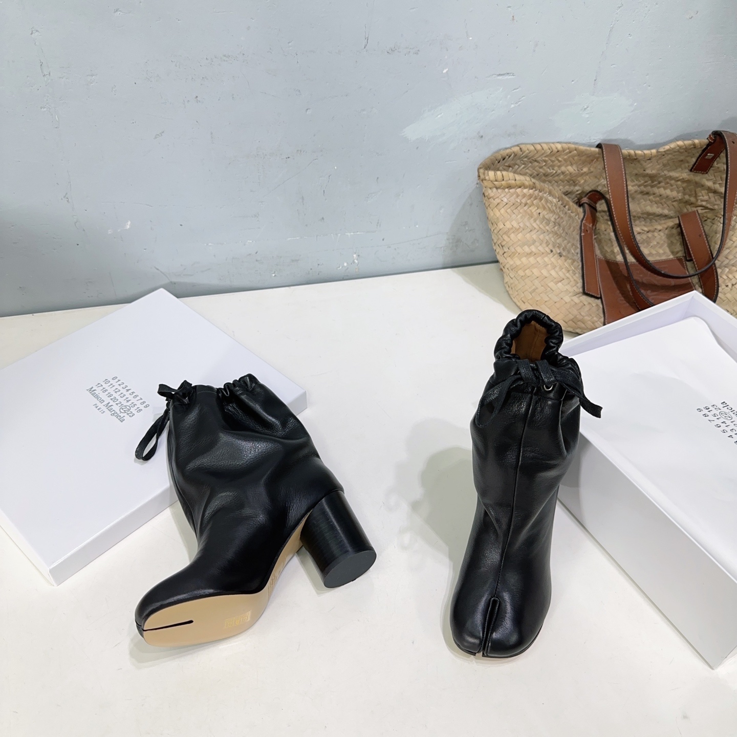 Top Quality Maison Margiela 25ss Short Boots: Italian Leather, Adjustable Width, Stylish Comfort. - 图片 8