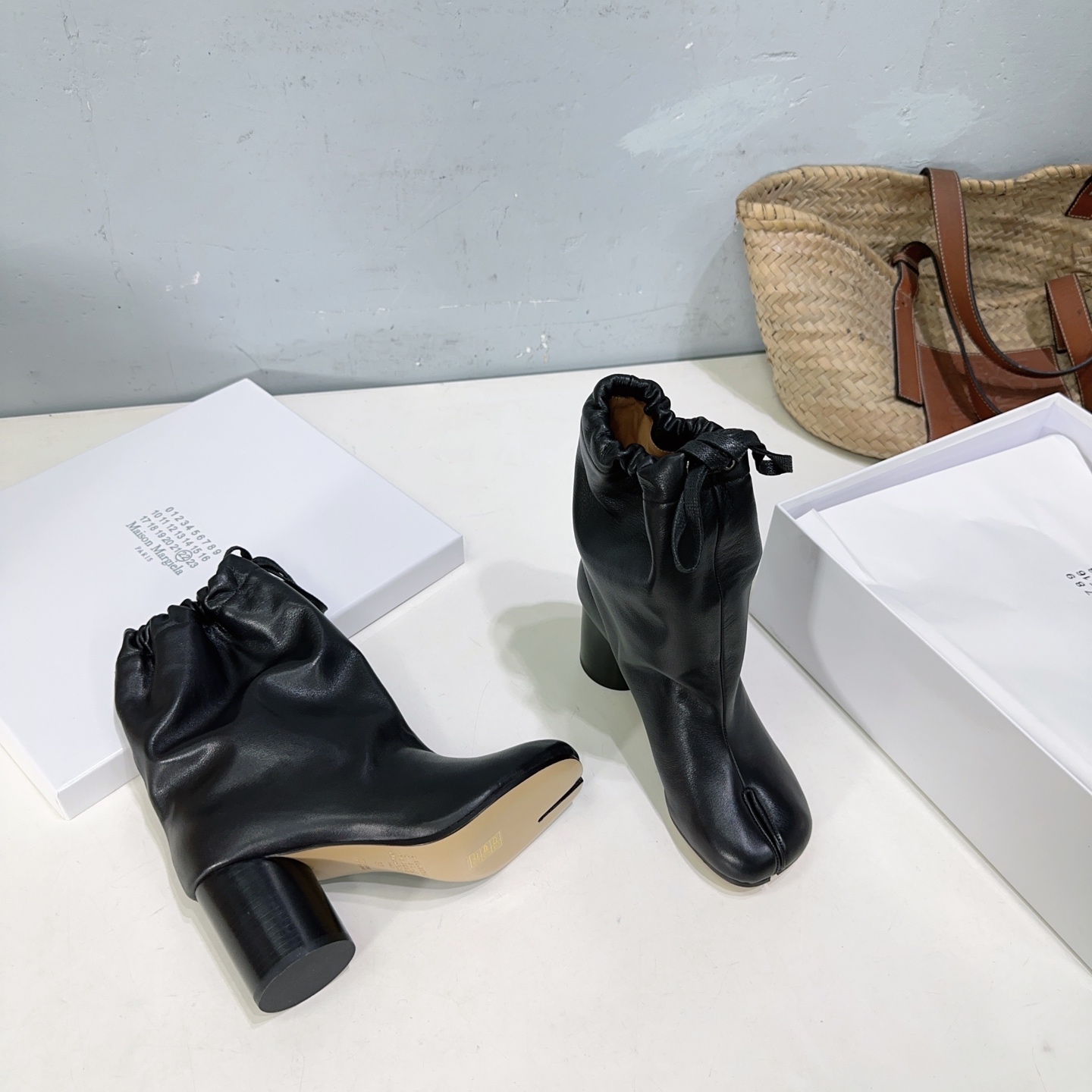 Top Quality Maison Margiela 25ss Short Boots: Italian Leather, Adjustable Width, Stylish Comfort. - 图片 7