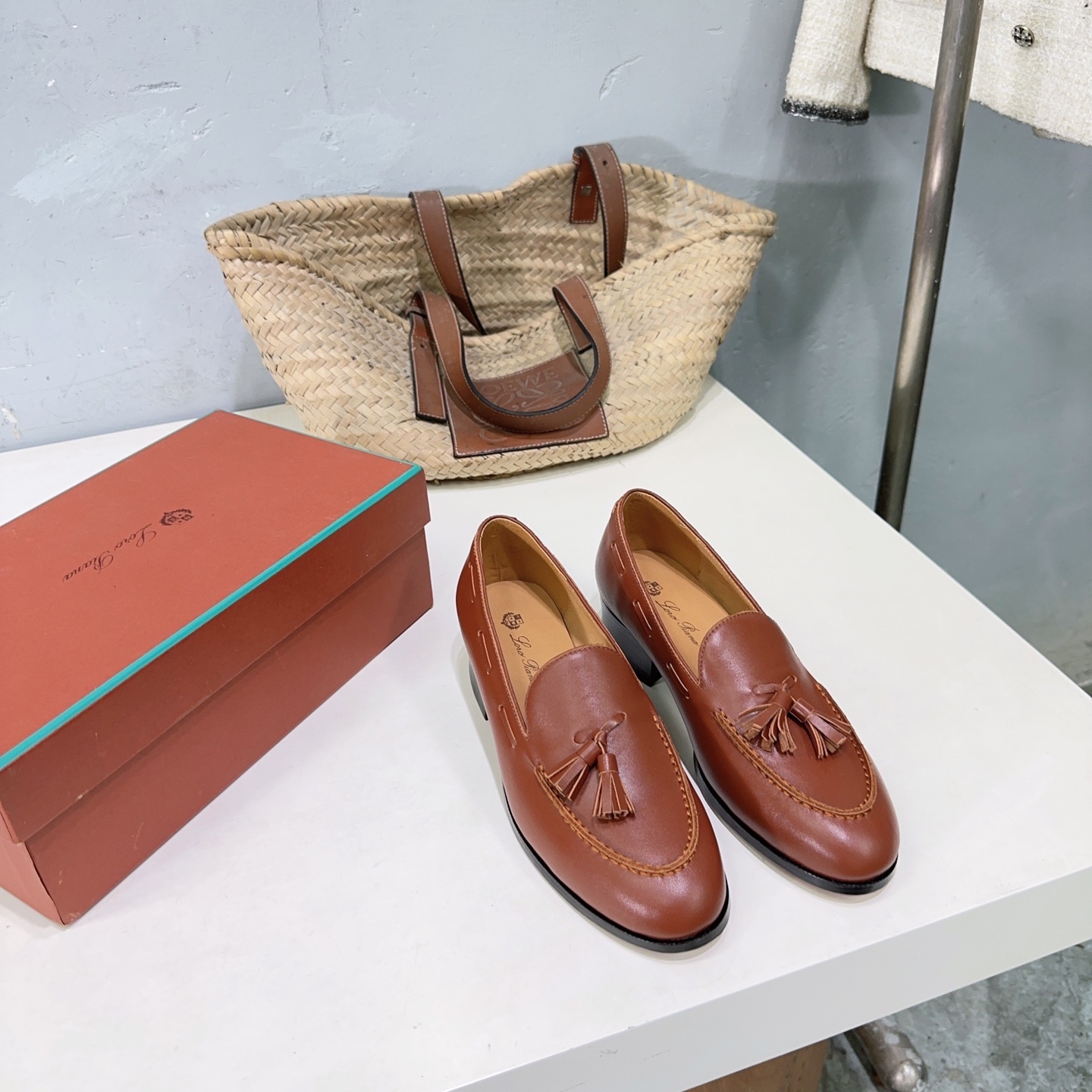 Luxury Italian Recreational Shoes: Ox Leather, Quality Craftsmanship, Timeless Design - 图片 5