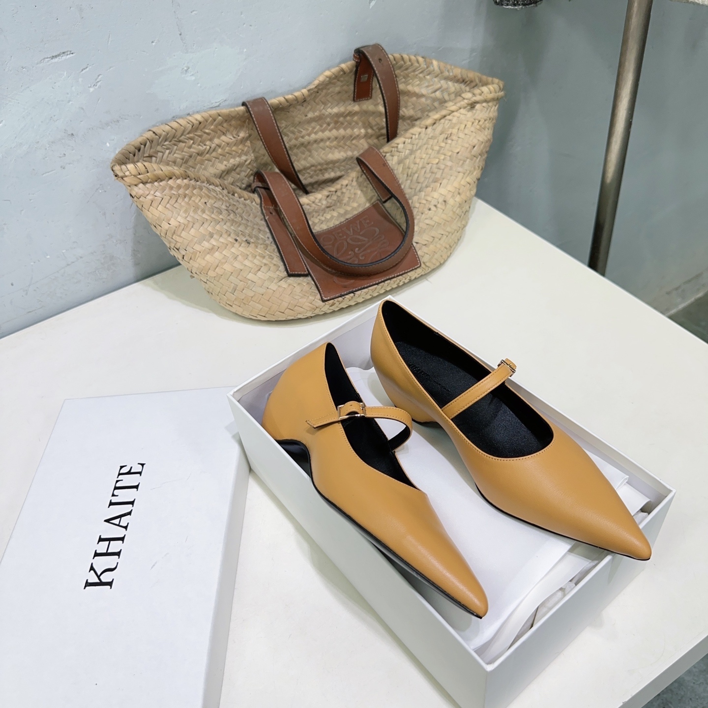 Khaite 25 New Retropolis and Mary Jane’s Head: Avant-garde Design in High-Quality Italian Leather - 图片 3