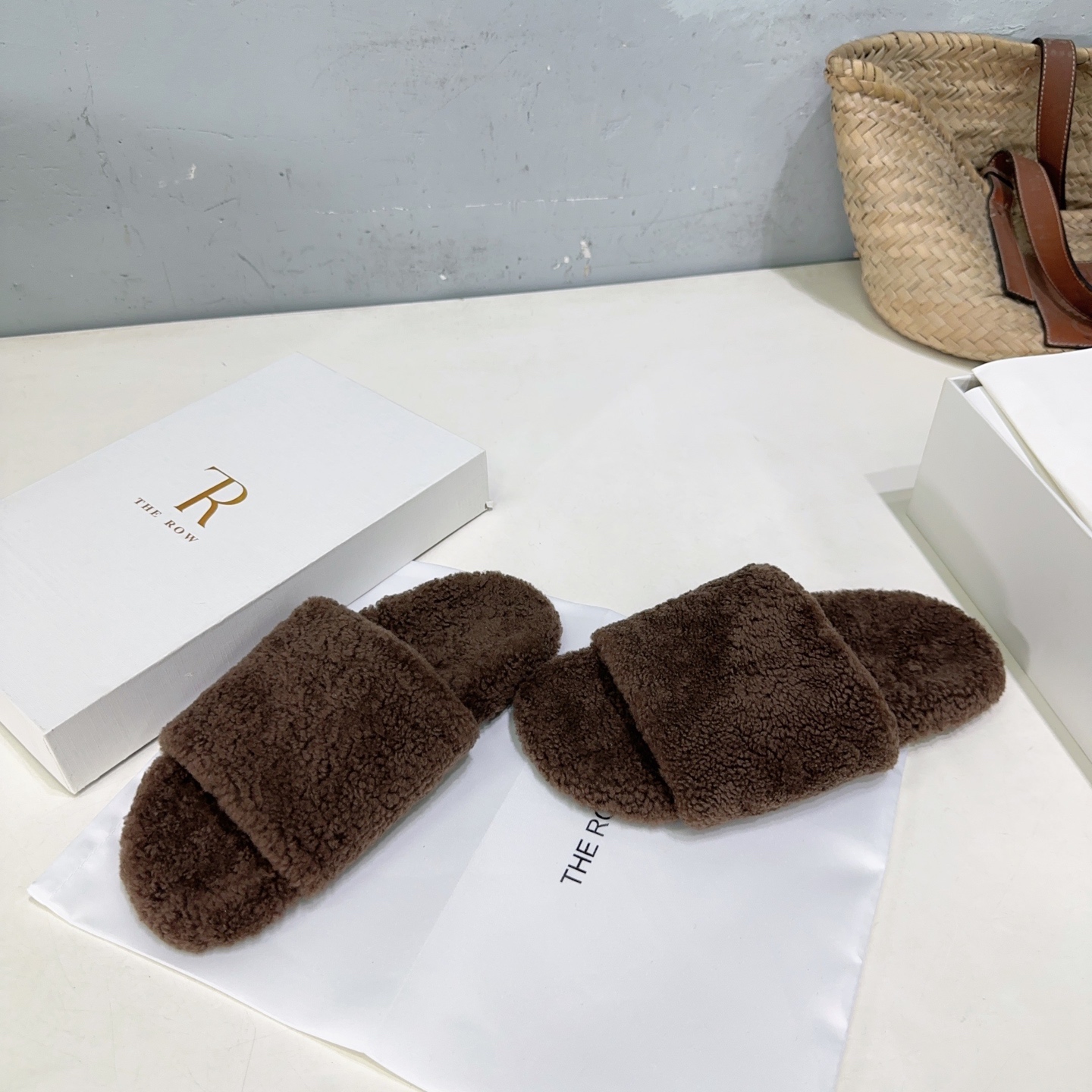 “European Class A Wool Shoes: Cozy, High Quality, Furry Wool, Original Rubber Floor, Sizes 35-41” - 图片 9
