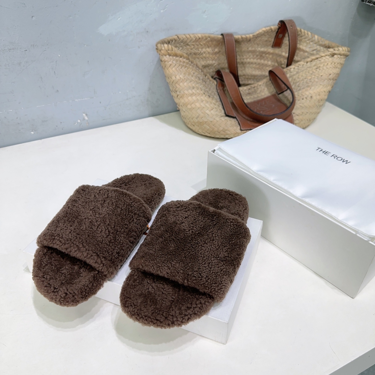 “European Class A Wool Shoes: Cozy, High Quality, Furry Wool, Original Rubber Floor, Sizes 35-41” - 图片 5