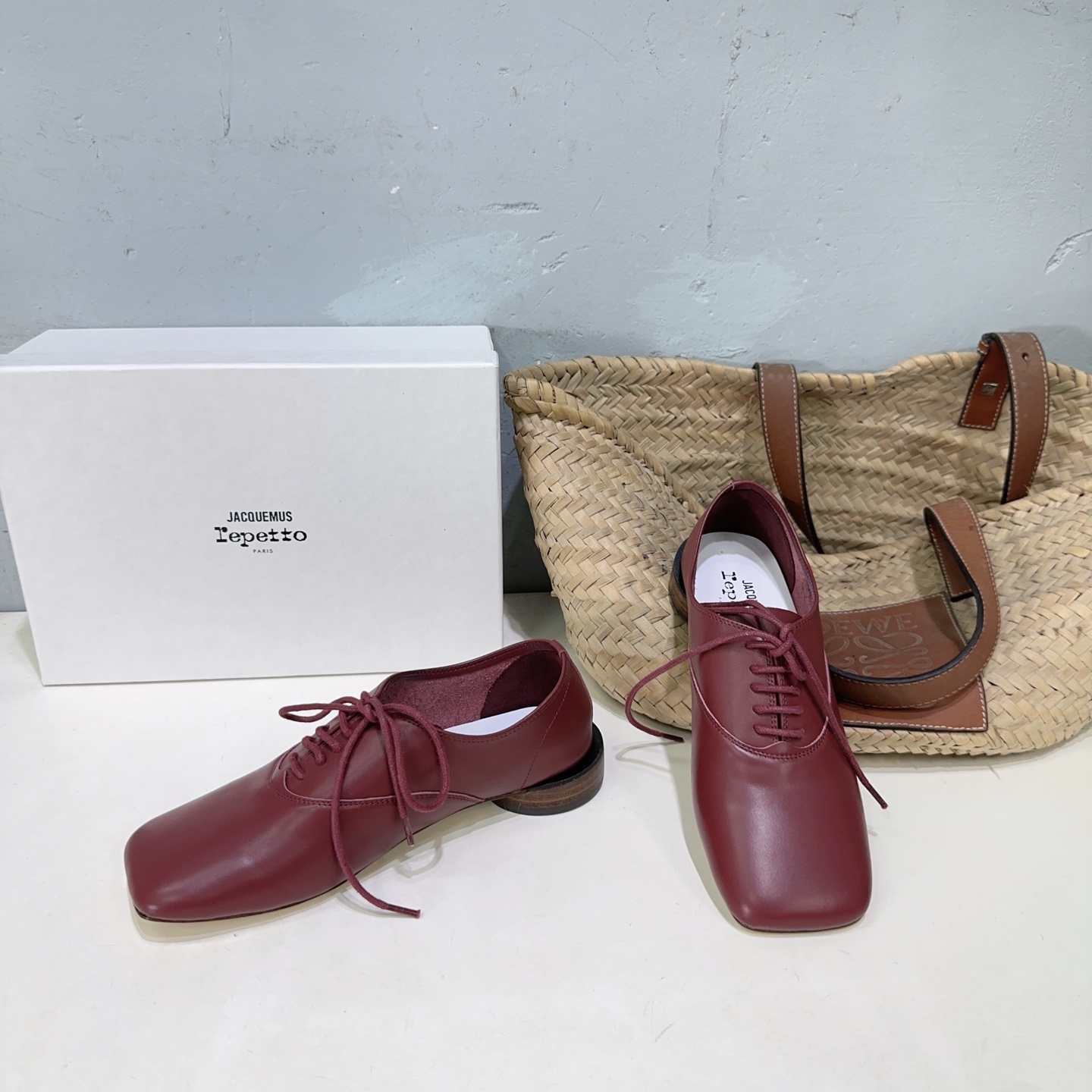 “Jacquemus x Repetto 2025 Autumn Ballet Shoes: French Design, Italian Leather, Unique Style” - 图片 2