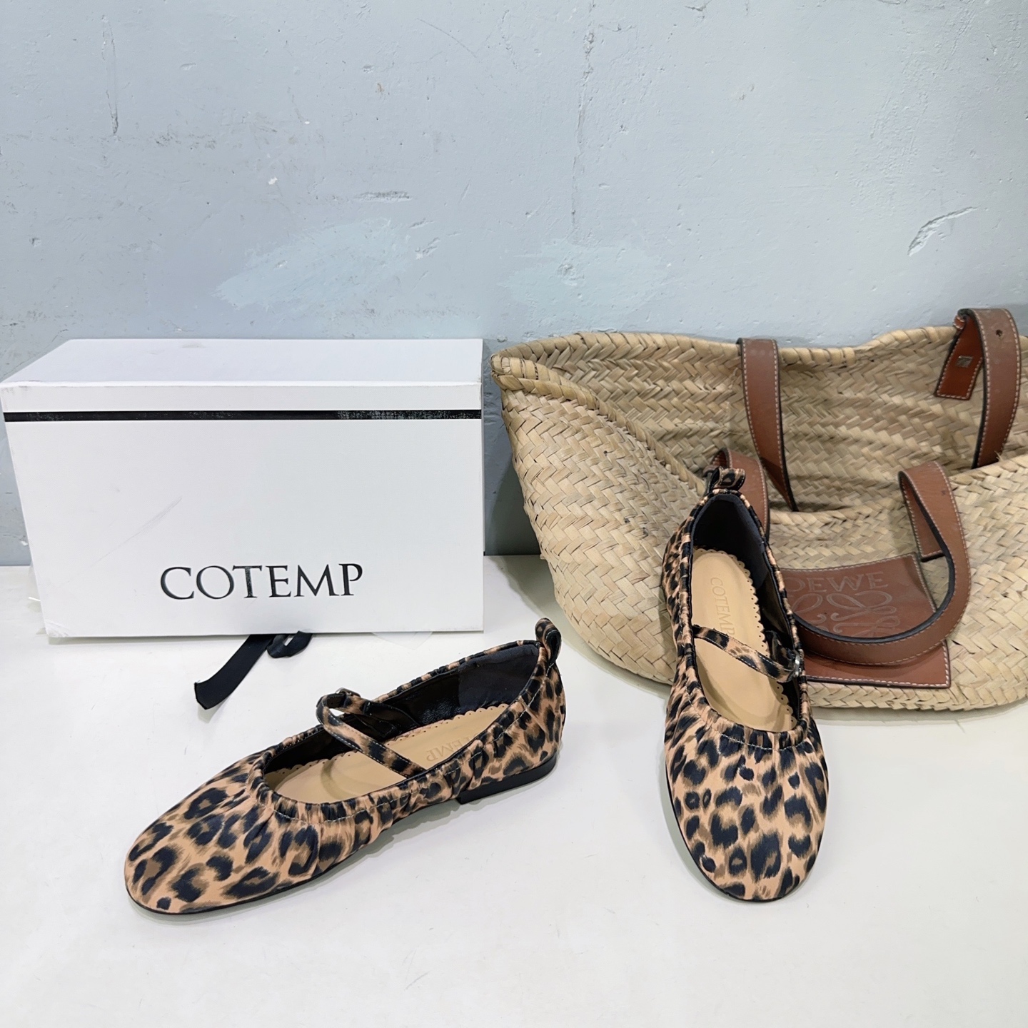 “New Cheetah Shoes: High-Quality Factory Model with Original Design and Range of Sizes” - 图片 2