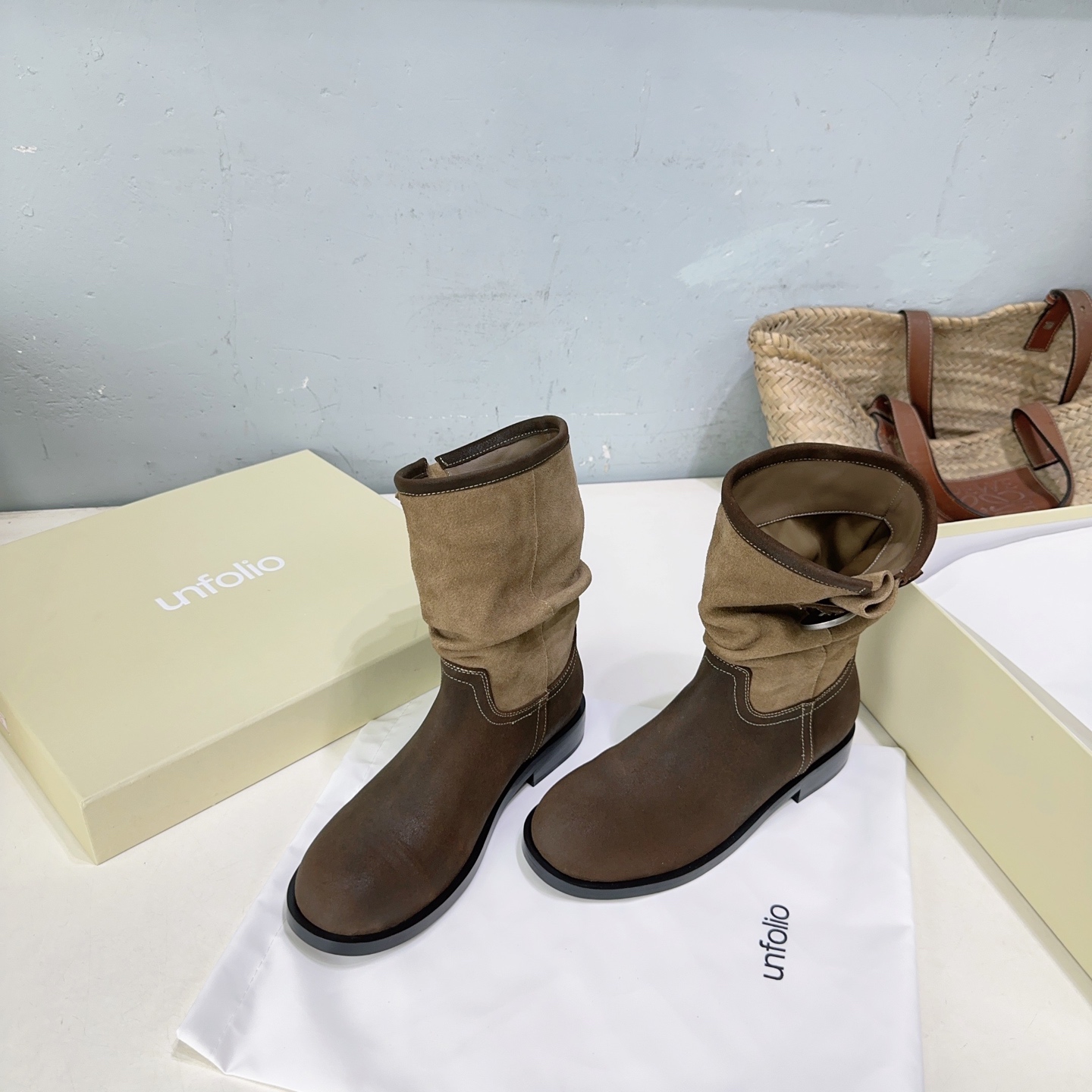¡Fábrica de alta calidad! Marca de moda de nicho 🔥 ¡UNFOLIO 26ss nuevas botas cortas sin cordones arrugadas de tubo an…