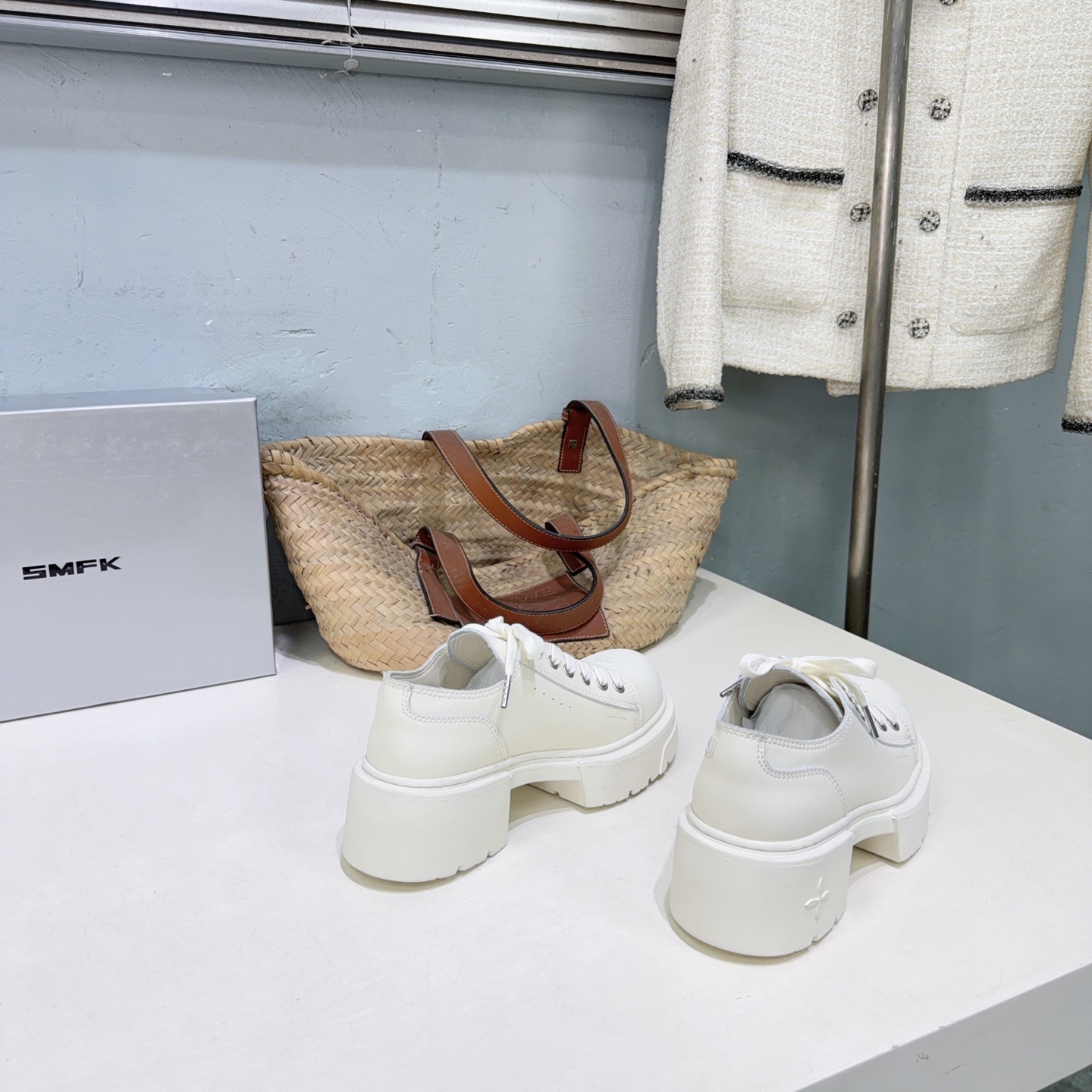 ¡Fábrica de alta calidad! Marca de moda de nicho 🔥SMFK cross 26 primavera y verano nuevos zapatos casuales de cuero gr…