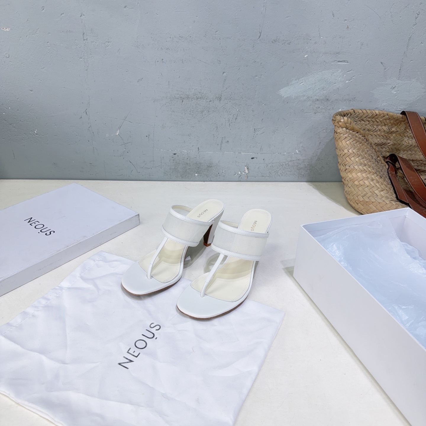 ¡Fábrica de alta calidad! Marca de moda de nicho 🔥NEOUS 26 ¡Sandalias y pantuflas de tacón alto con punta redonda y ma…