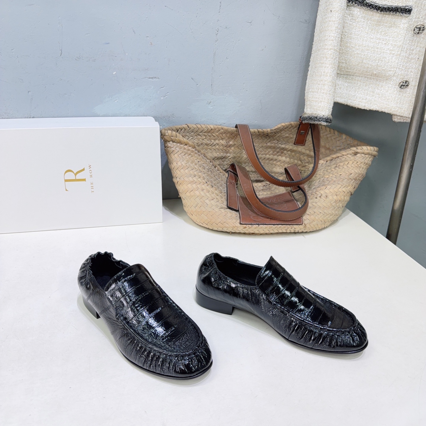 ¡Fábrica de alta calidad! Marca de moda de nicho 🔥 ¡La serie de zapatos individuales con mocasines elásticos modernos …