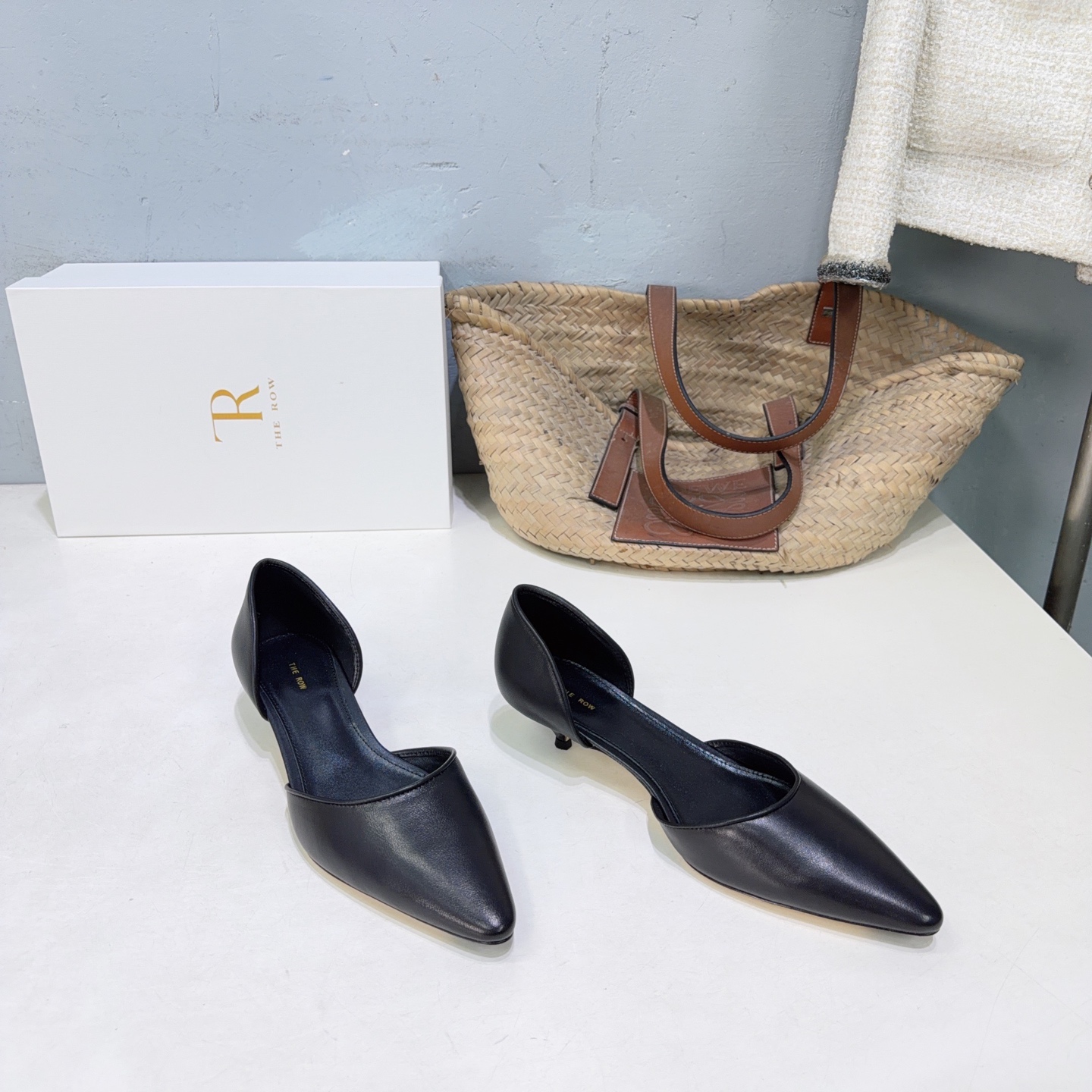 ¡Fábrica de alta calidad! Marca de moda de nicho 🔥 ¡Los zapatos huecos con tacón de gato, puntiagudos, retro, francese…