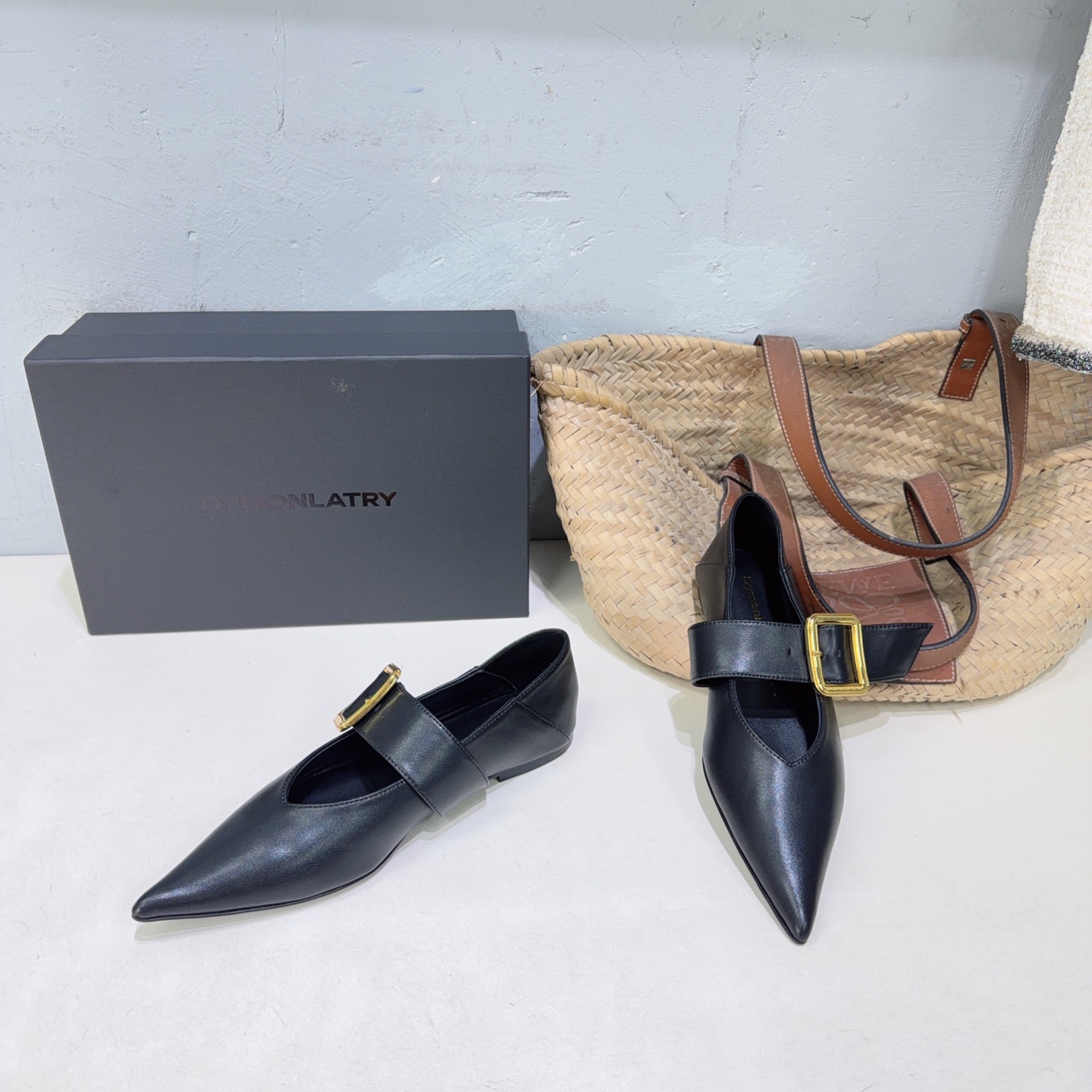 ¡Fábrica de alta calidad! Marca de moda de nicho 🔥DYMONLATRY 𝟐𝟔ss nuevos productos de otoño e invierno, zapatos plan…