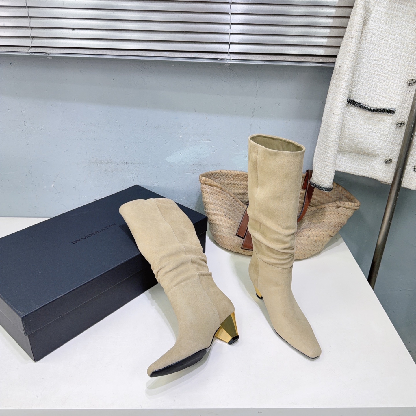 ¡Fábrica de alta calidad! Marca de moda de nicho 🔥DYMONLATRY𝟐𝟔 nuevas botas arrugadas con punta cuadrada y tacón de …