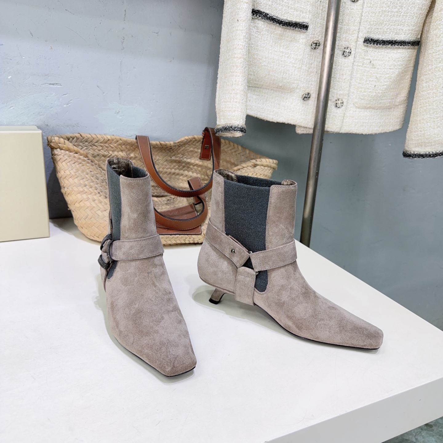 ¡Fábrica de alta calidad! ¡Calidad superior! 🔥Brunello Cucinelli /BC 2026ss otoño e invierno botas cortas sin cordones…