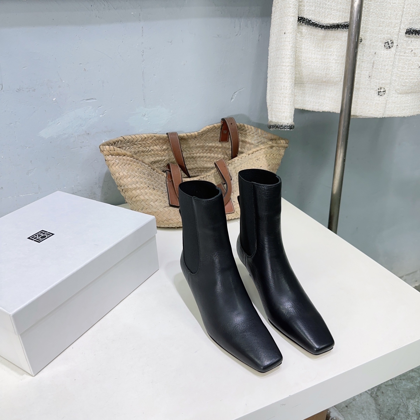 ¡Fábrica de alta calidad! Marca de moda de nicho 🔥Toteme 🆕26ss ¡nuevas botas elásticas de tacón de gato con punta cua…