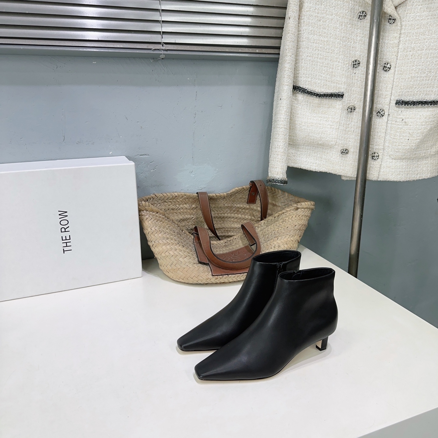 ¡Fábrica de alta calidad! Marca de moda de nicho 🔥THE ROW26 ¡Nuevas botas cortas y zapatos nude con tacón de gato y pu…