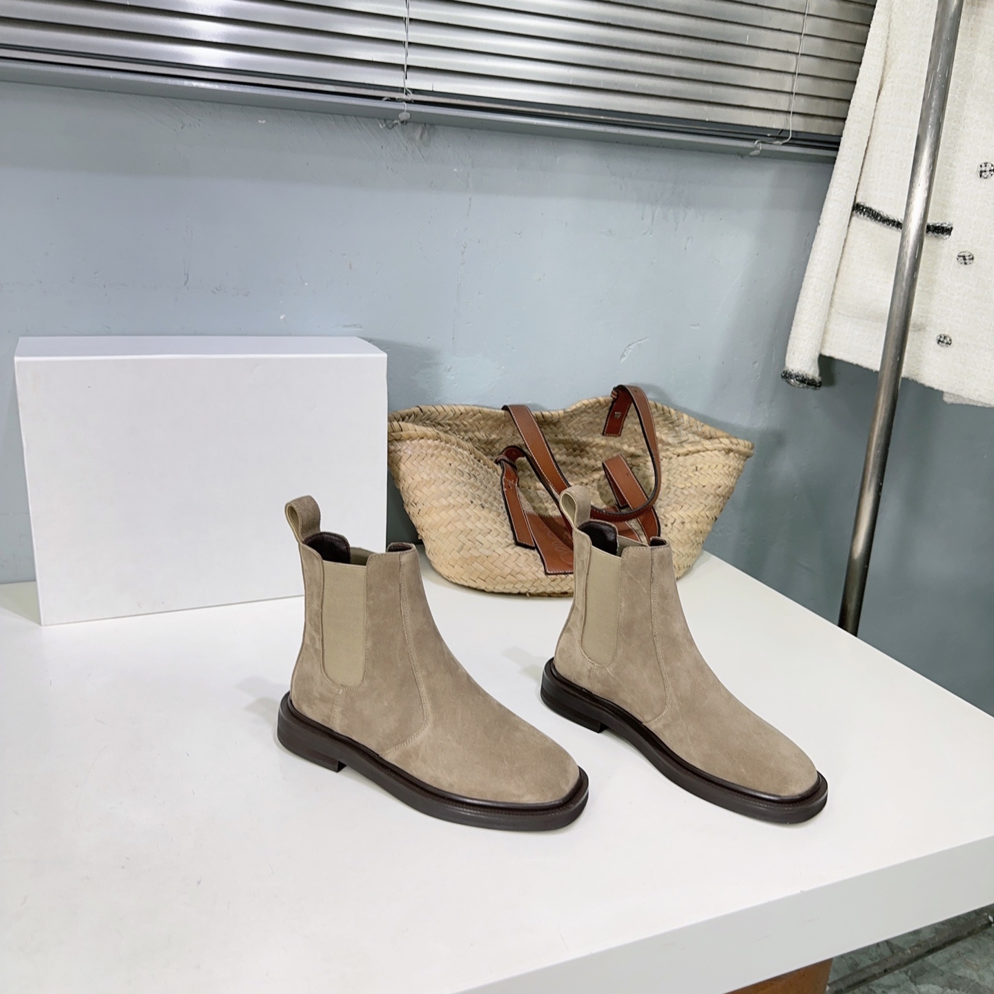 ¡Fábrica de alta calidad! Marca de moda de nicho 🔥¡Versión superior! ¡Nuevas botas Chelsea sin cordones THE ROW26ss de…