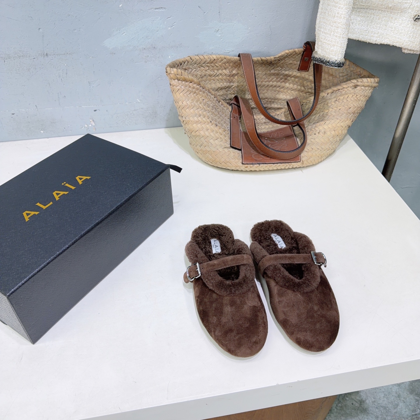 ¡Fábrica de alta calidad! Marca de moda de nicho 🔥ALAIA ｜ Alaia 26ss nuevos zapatos planos de piel Mary Jane de otoño …