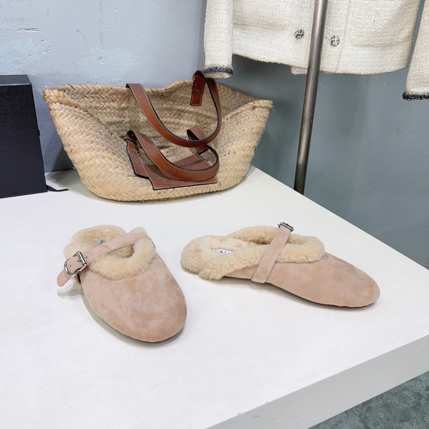 ¡Fábrica de alta calidad! Marca de moda de nicho 🔥ALAIA ｜ Alaia 26ss nuevos zapatos planos de piel Mary Jane de otoño …