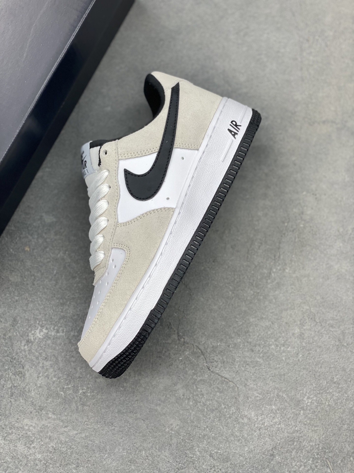 Nike Air Force 1 '07 Low Sneakers - White/Black, Limited Edition Style 8 i1748977453006 5210 0 6