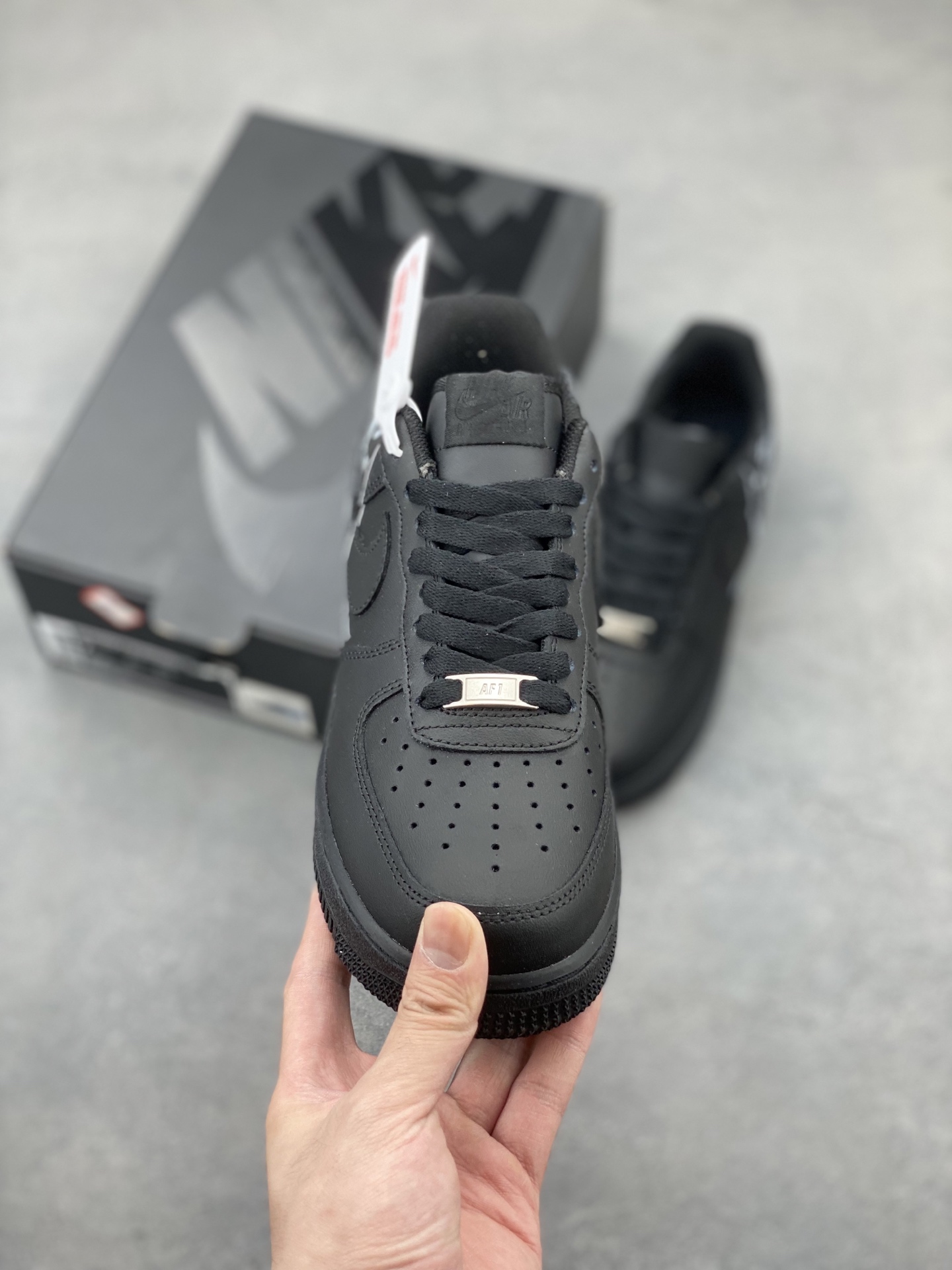 Nike Air Force 1 '07 Low Black Comme des Garcons SHIRT Supreme Sneakers 3 i1748977524722 6138 0 1