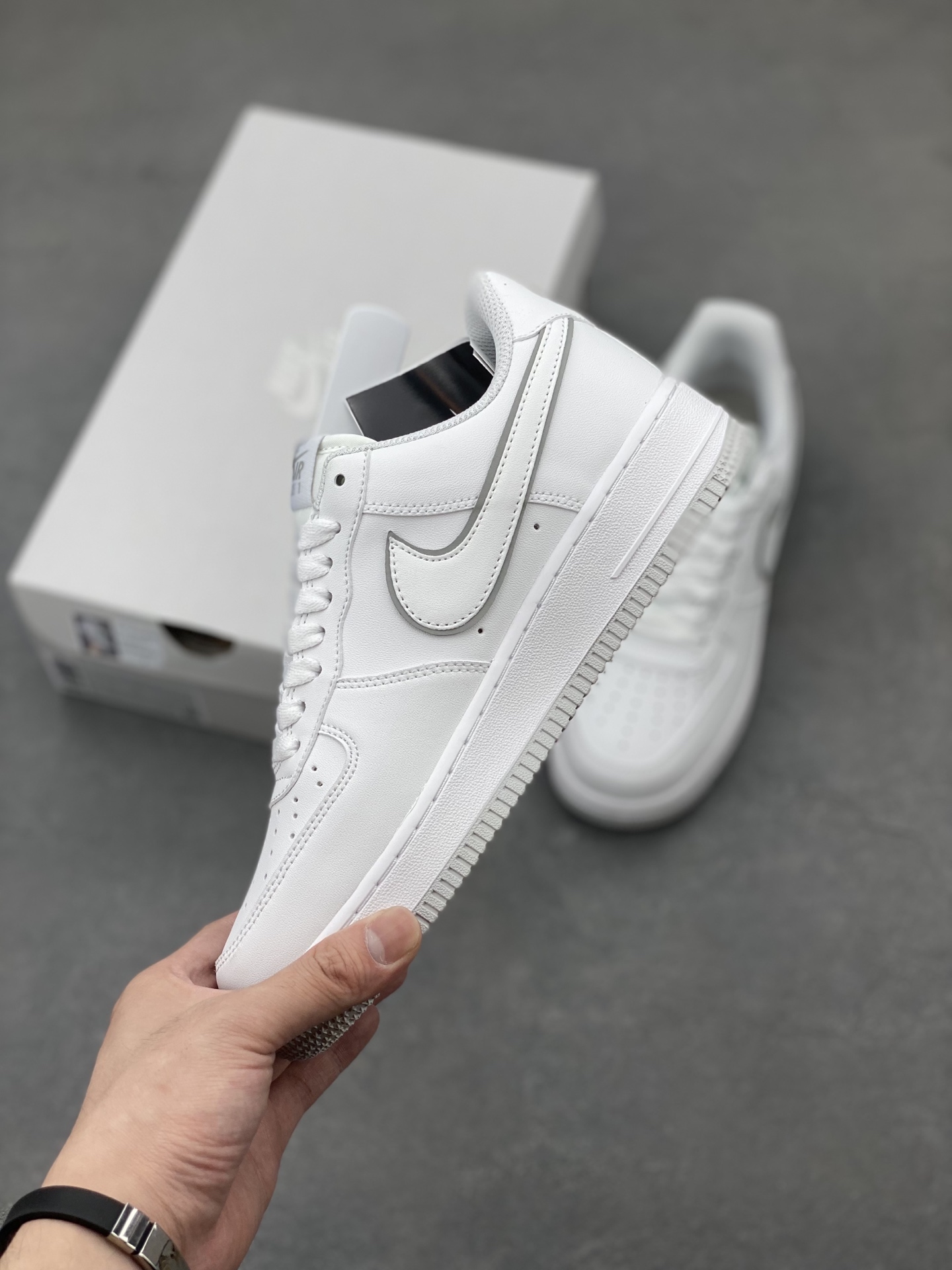 Nike Air Force 1 Low White DX5805-100 - Premium Quality, Classic Style 3 i1748977728670 9091 0 2