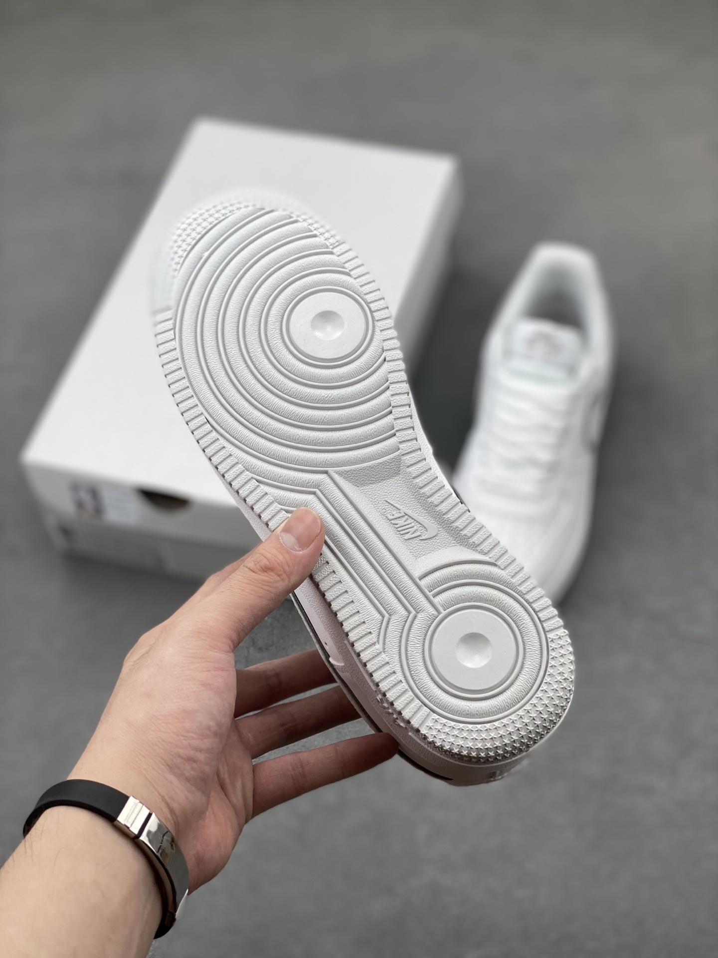 Nike Air Force 1 Low White DX5805-100 - Premium Quality, Classic Style 6 i1748977734169 8920 0 5