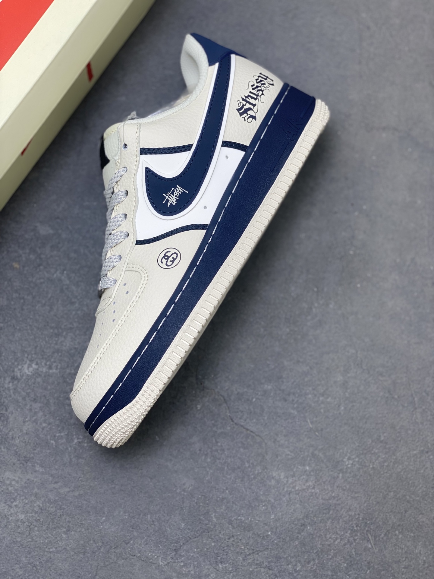 Nike Air Force 1 '07 Low Stussy Limited Edition Sneakers - Company Grade 8 i1750959019848 494 0 6