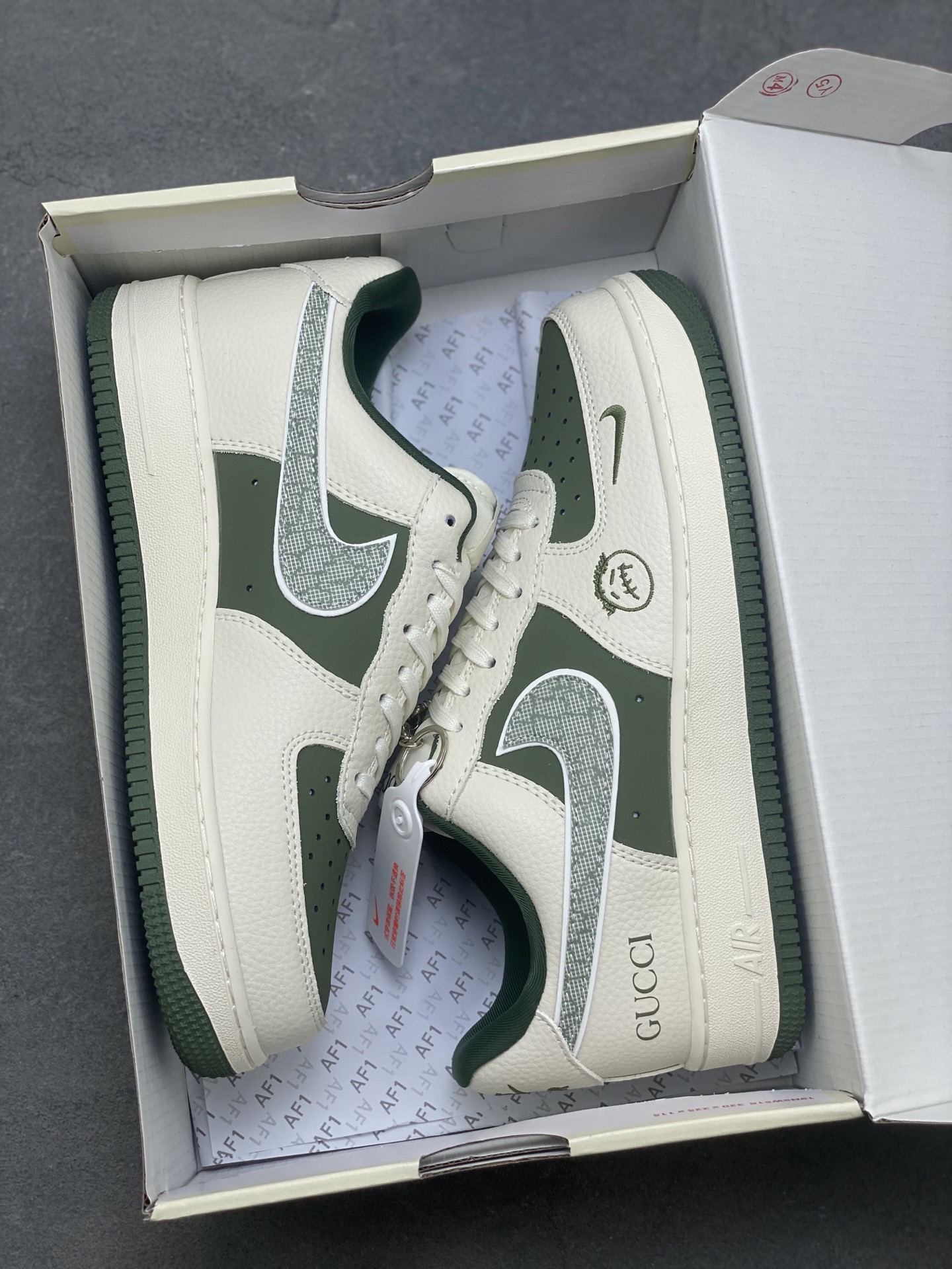 Nike Air Force 1 '07 Low Green/White Custom Sneakers Limited Edition 10 i1750959062550 418 0 8