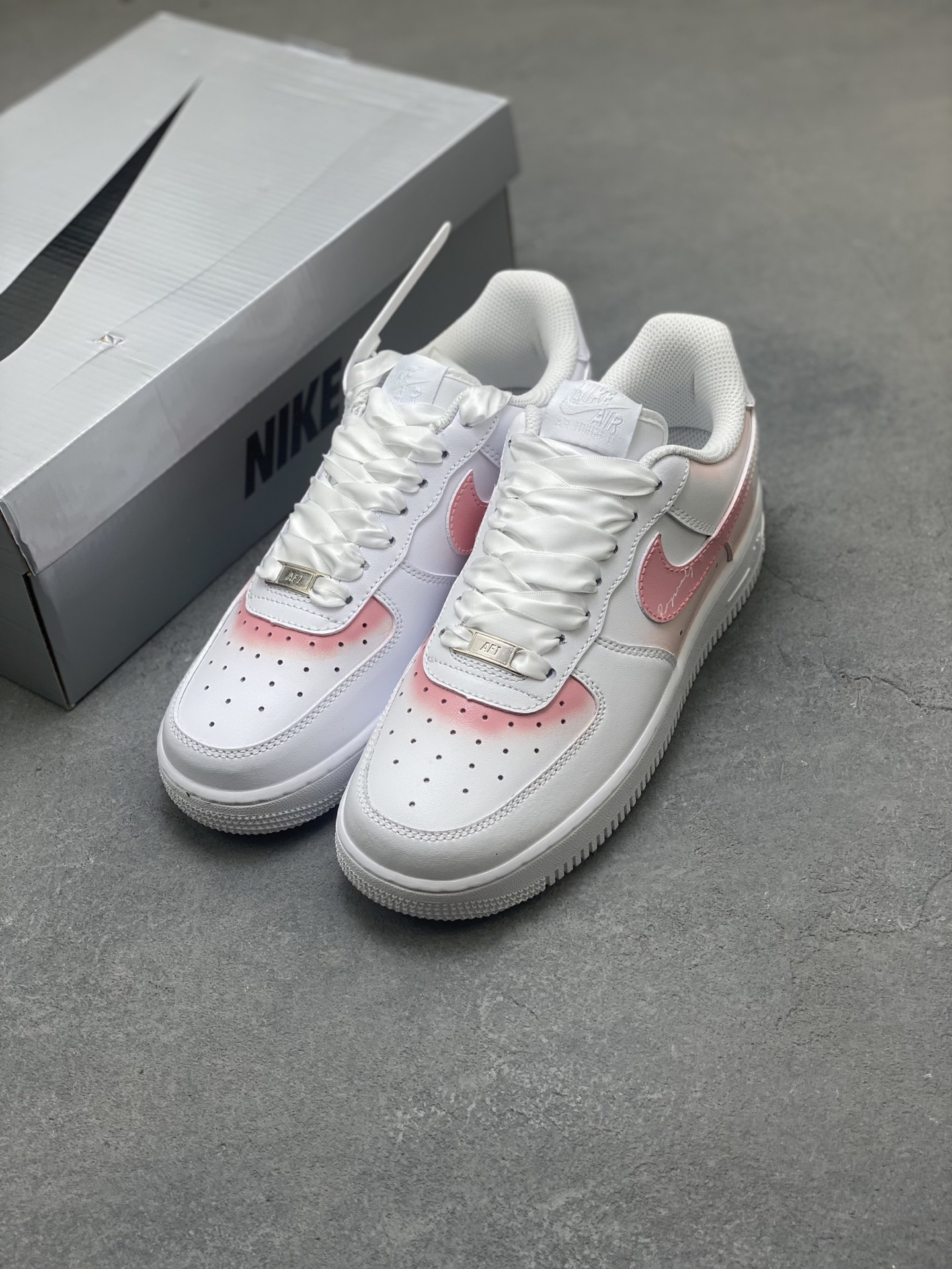 Nike Air Force 1 '07 Low White/Pink Casual Shoes DD8959-100 9 i1750959142358 1822 0 7
