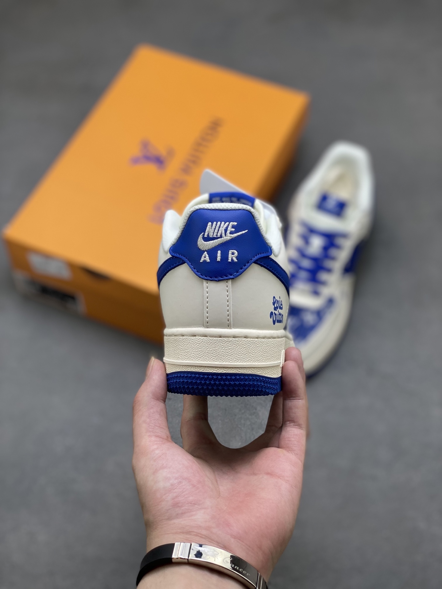 Nike Air Force 1 '07 Low Louis Vuitton Blue,Limited Edition Sneakers 5 i1751398041957 8100 0 3