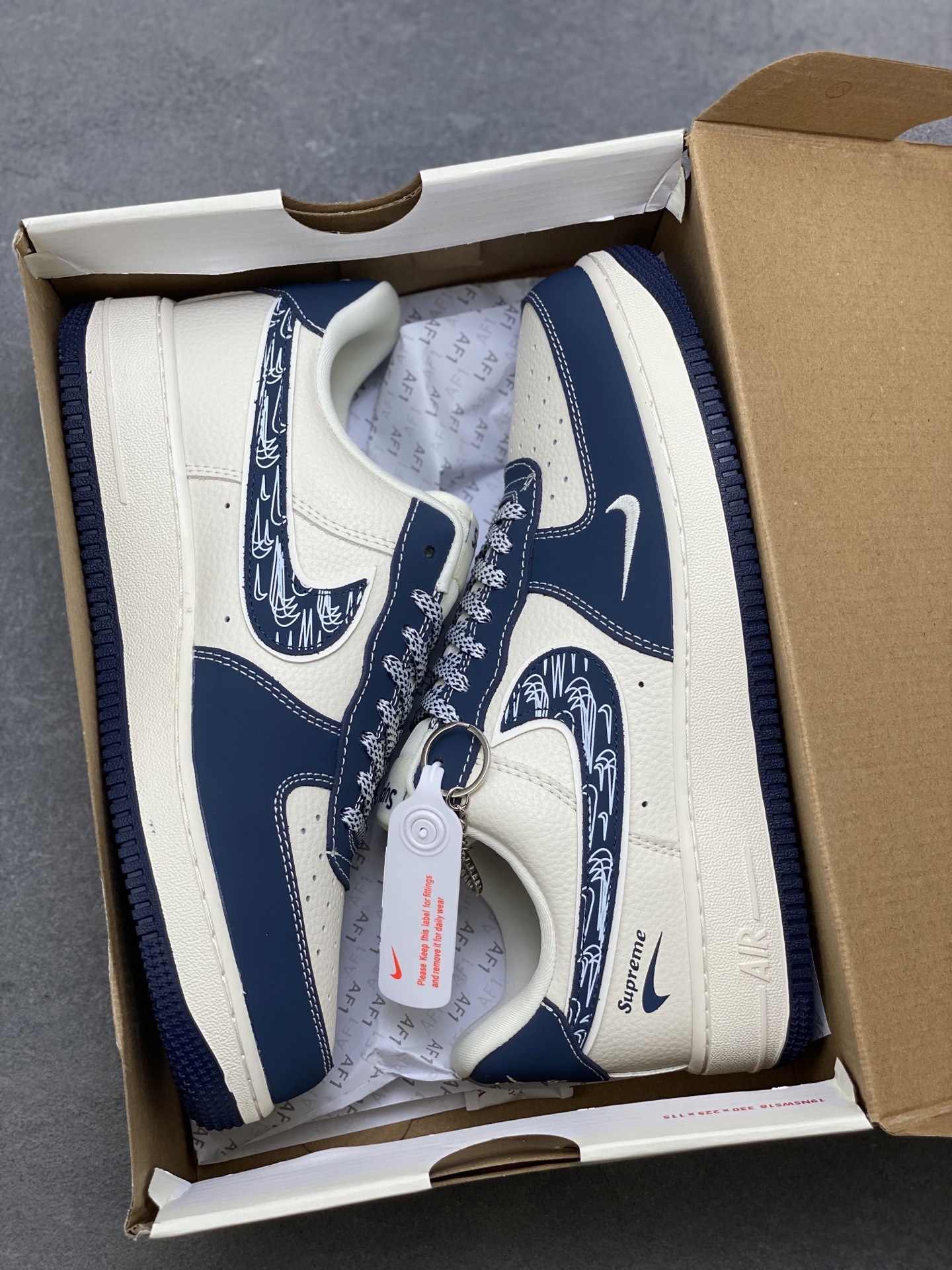 Nike Air Force 1 '07 Low Supreme Collab Sneakers - Navy Blue/White 10 i1751398102590 8497 0 8