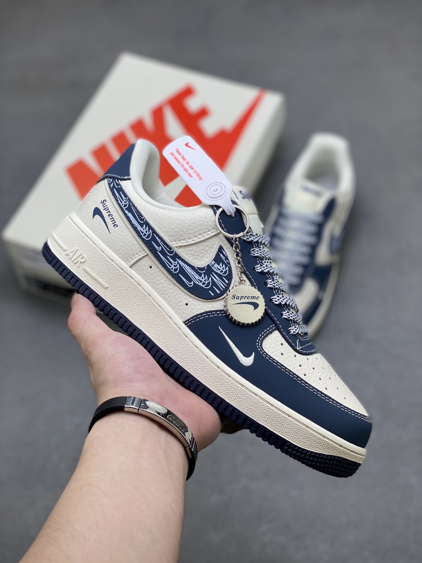 Nike Air Force 1 '07 Low Supreme Collab Sneakers - Navy Blue/White 2 i1751398111602 8177 0 0
