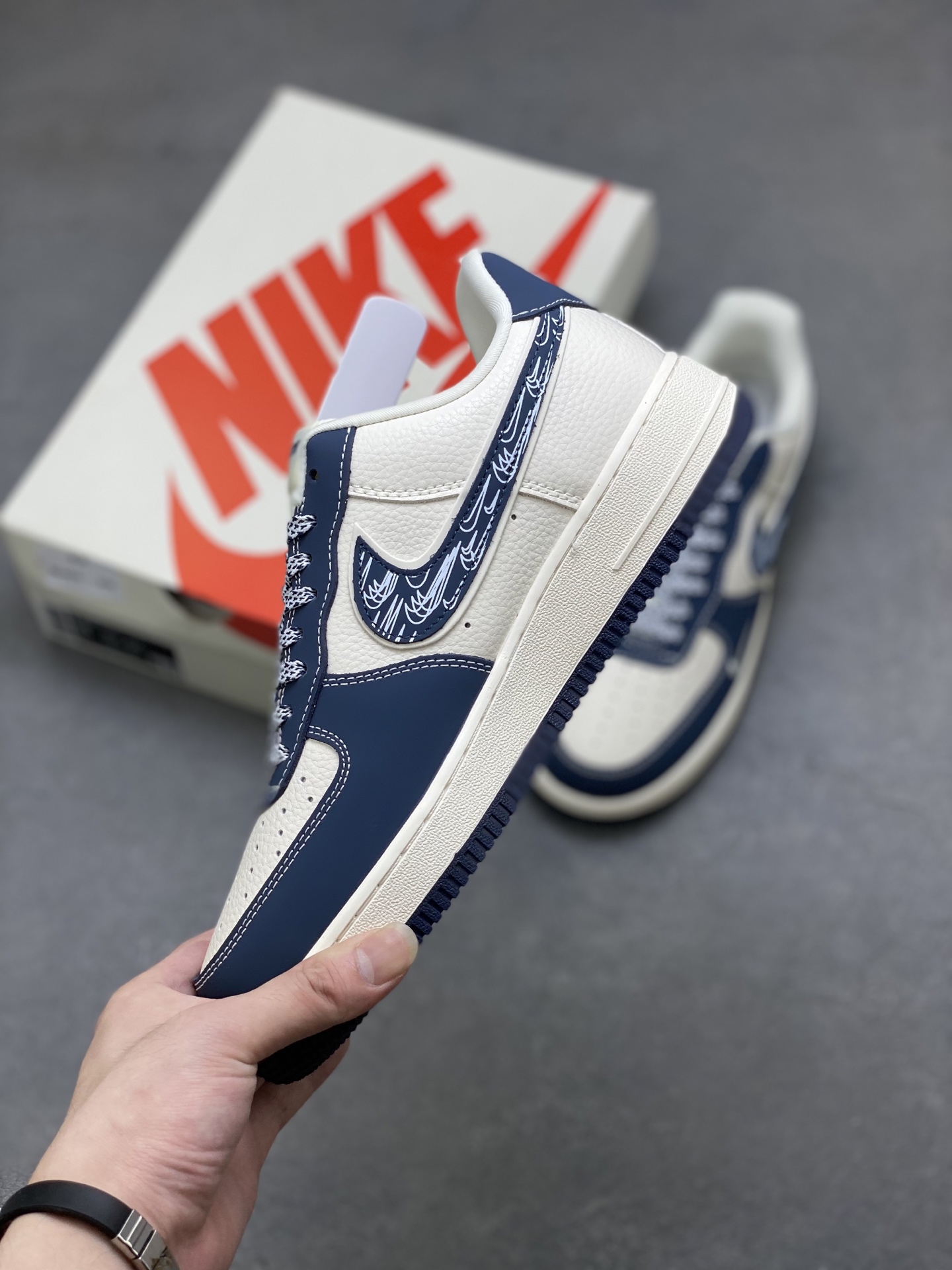 Nike Air Force 1 '07 Low Supreme Collab Sneakers - Navy Blue/White 4 i1751398111646 5815 0 2