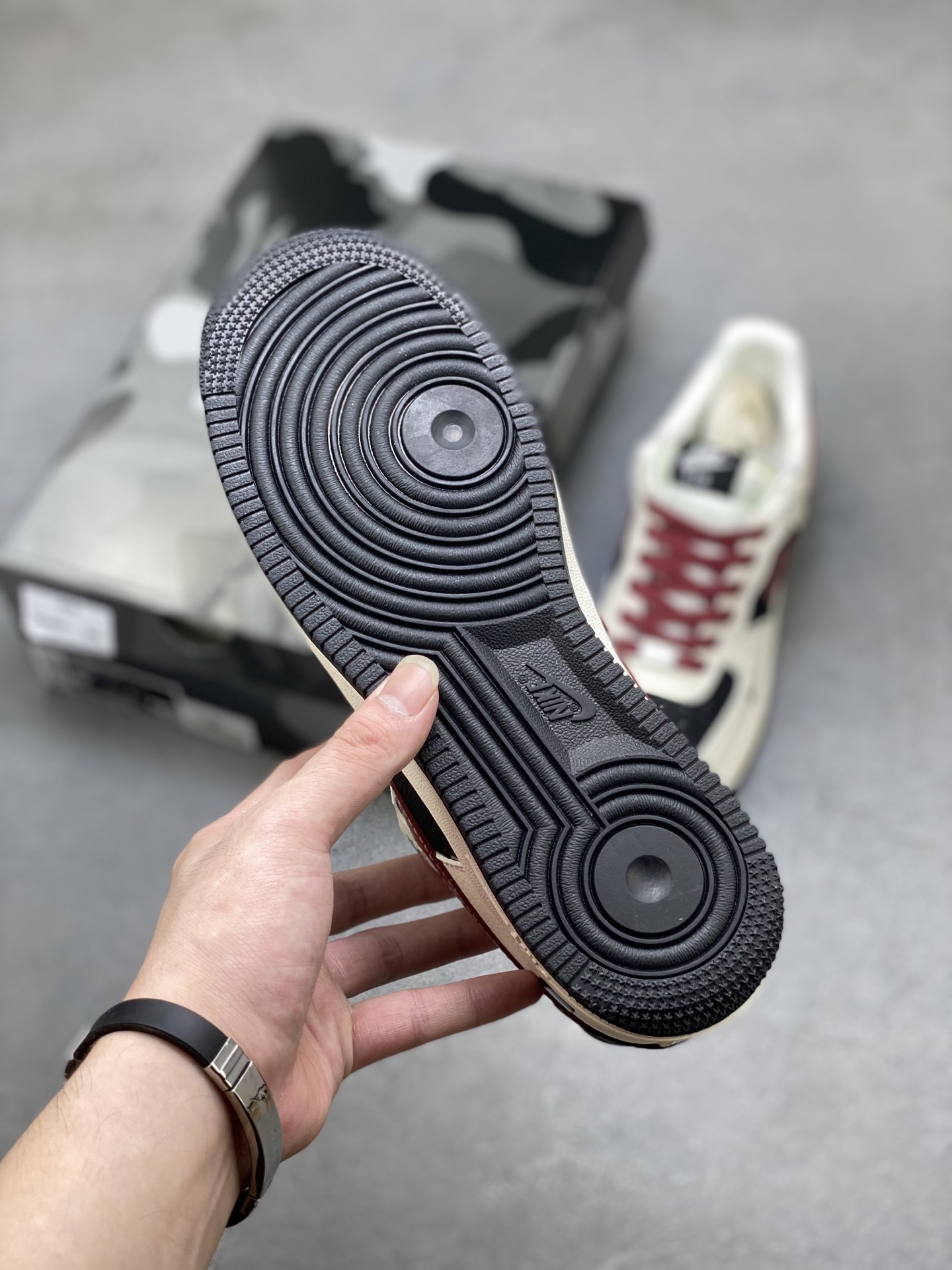 Nike Air Force 1 '07 Low Bape Collab Black Burgundy Sneakers 7 i1751398221709 3551 0 5