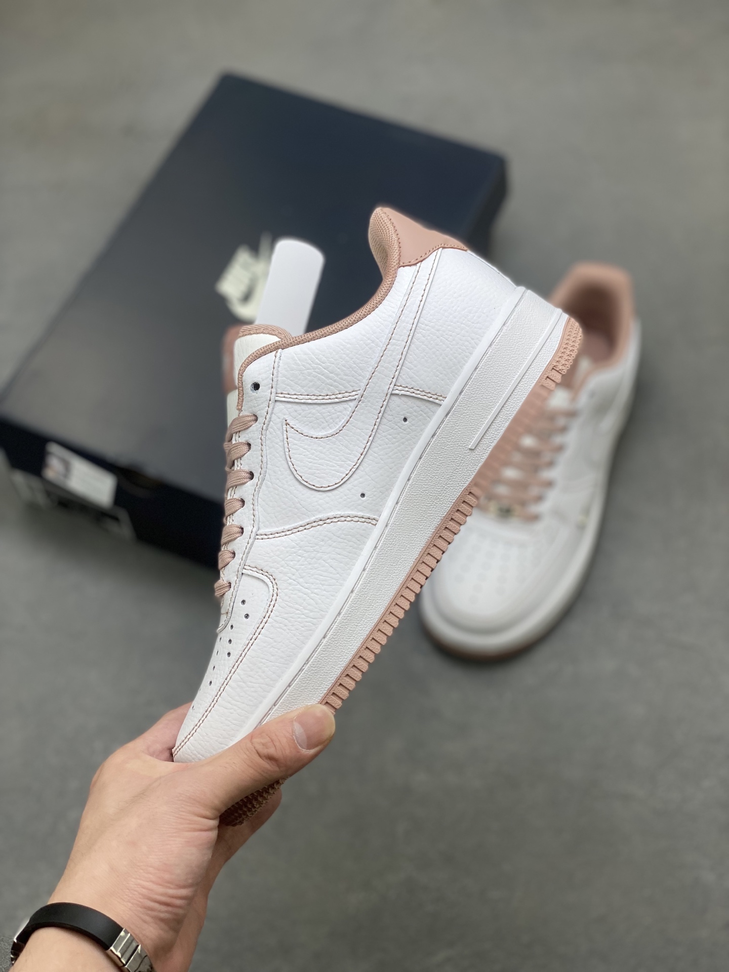 Nike Air Force 1 '07 Low White/Rose Gold Women's Casual Shoes IB6543-100 4 i1751992523409 9323 0 2