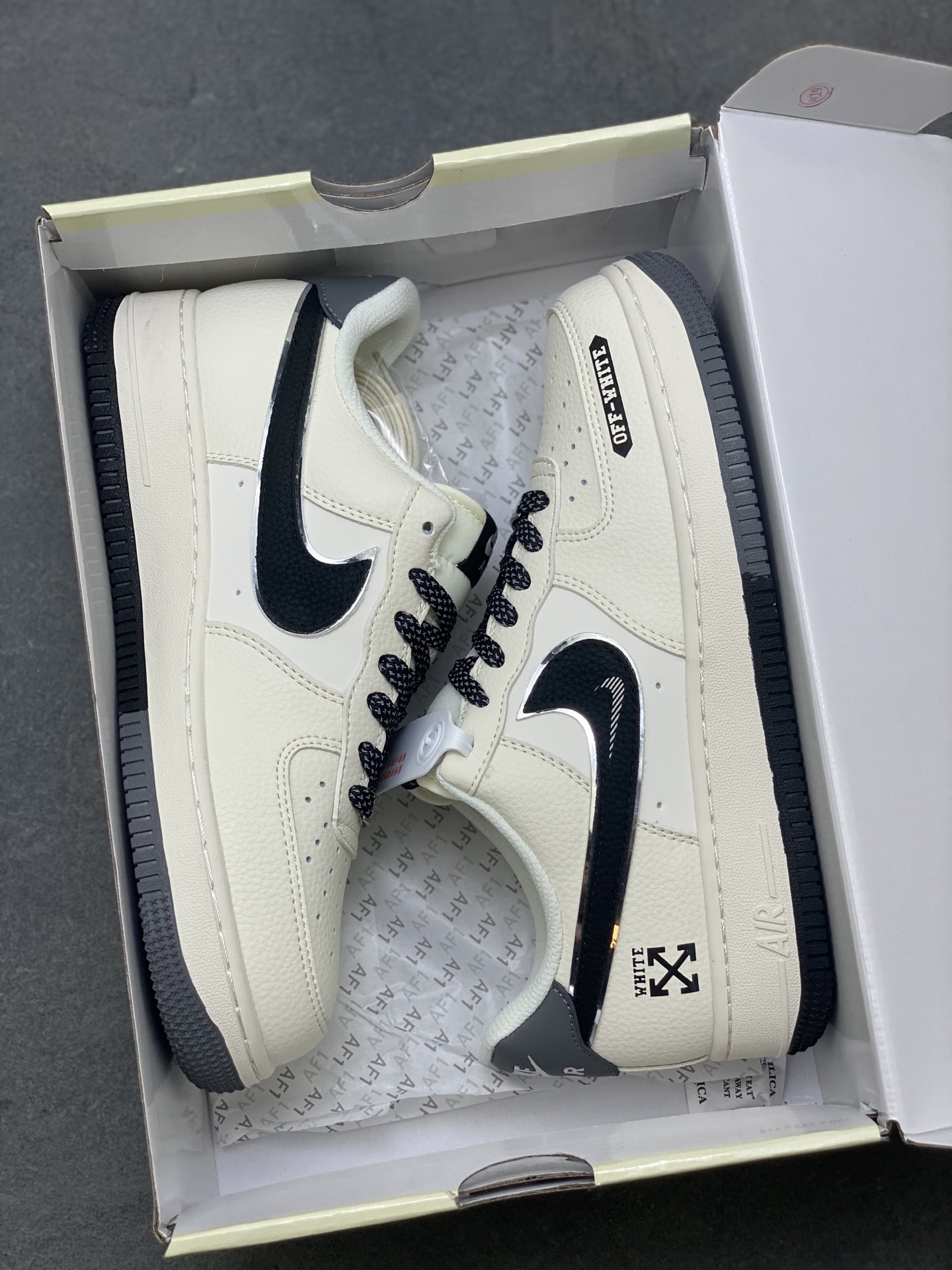 Nike Air Force 1 '07 Low Sneakers: Off-White Edition, Limited Release 10 i1751992655431 2660 0 8