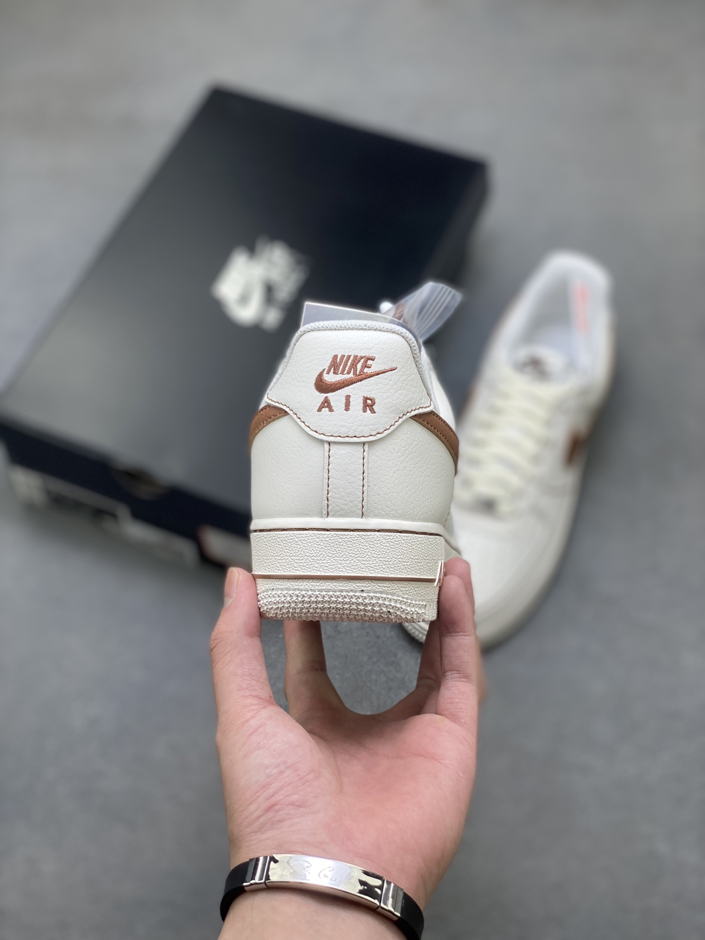 Nike Air Force 1 '07 Low Sneakers - White/Brown, All-Day Comfort 5 i1751992712886 8077 0 3