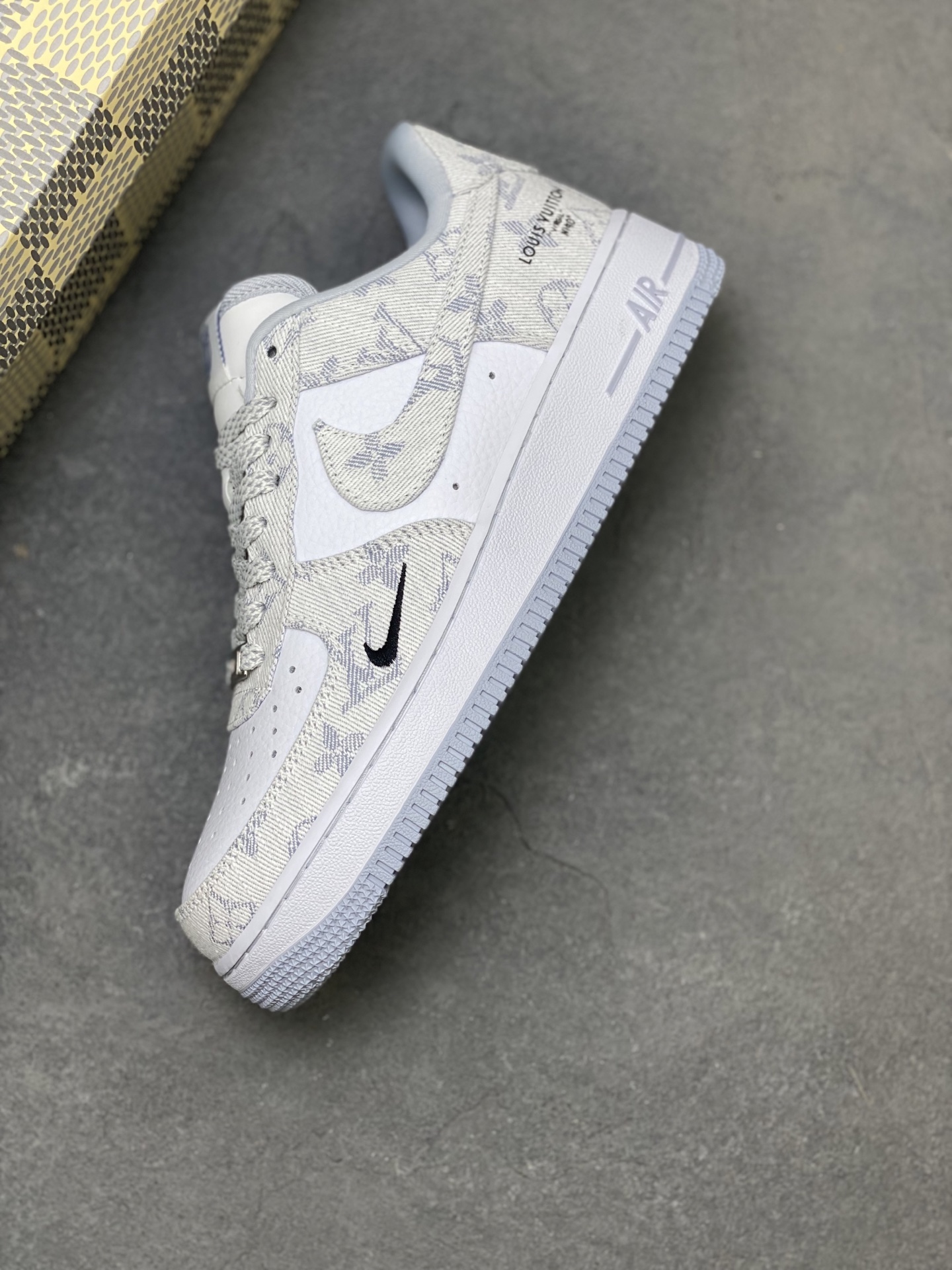 Nike Air Force 1 '07 Low Sneakers - Limited Edition, Premium Comfort 8 i1751992834075 4811 0 6