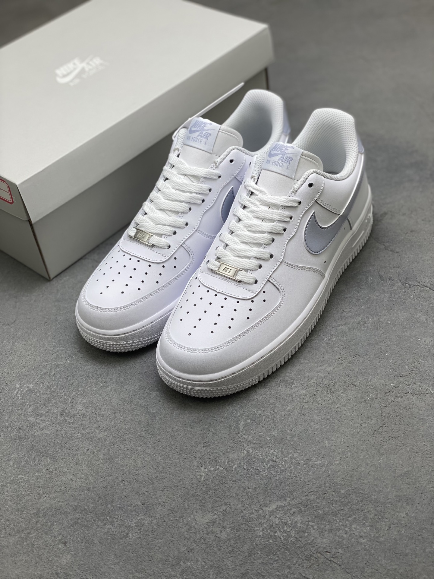 Nike Air Force 1 '07 Low White/Grey Sneakers FJ4146-117 9 i1752854430730 7719 0 7