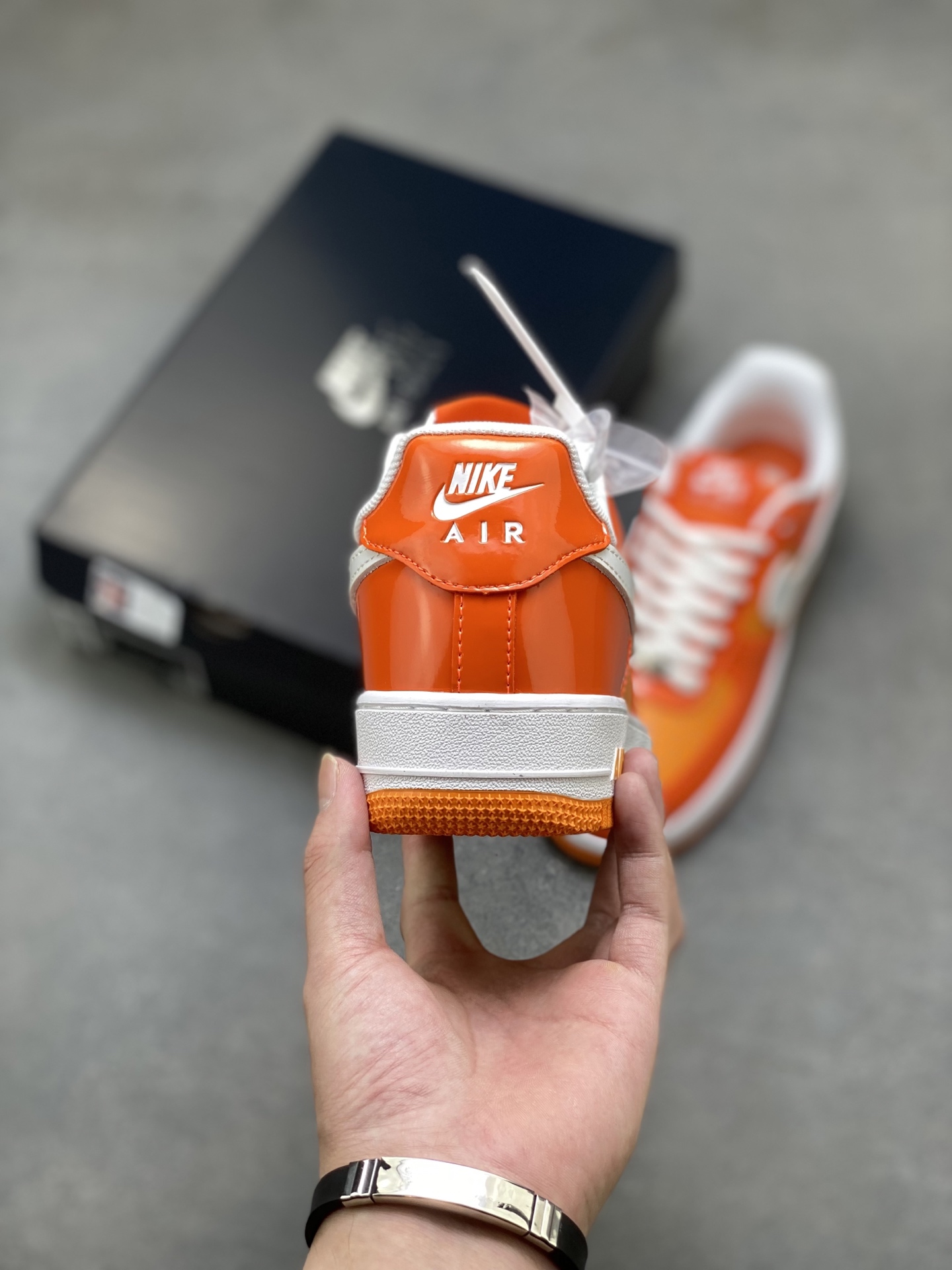 Nike Air Force 1 '07 Low Orange/White, Limited Edition Sneakers 5 i1752854513523 1807 0 3