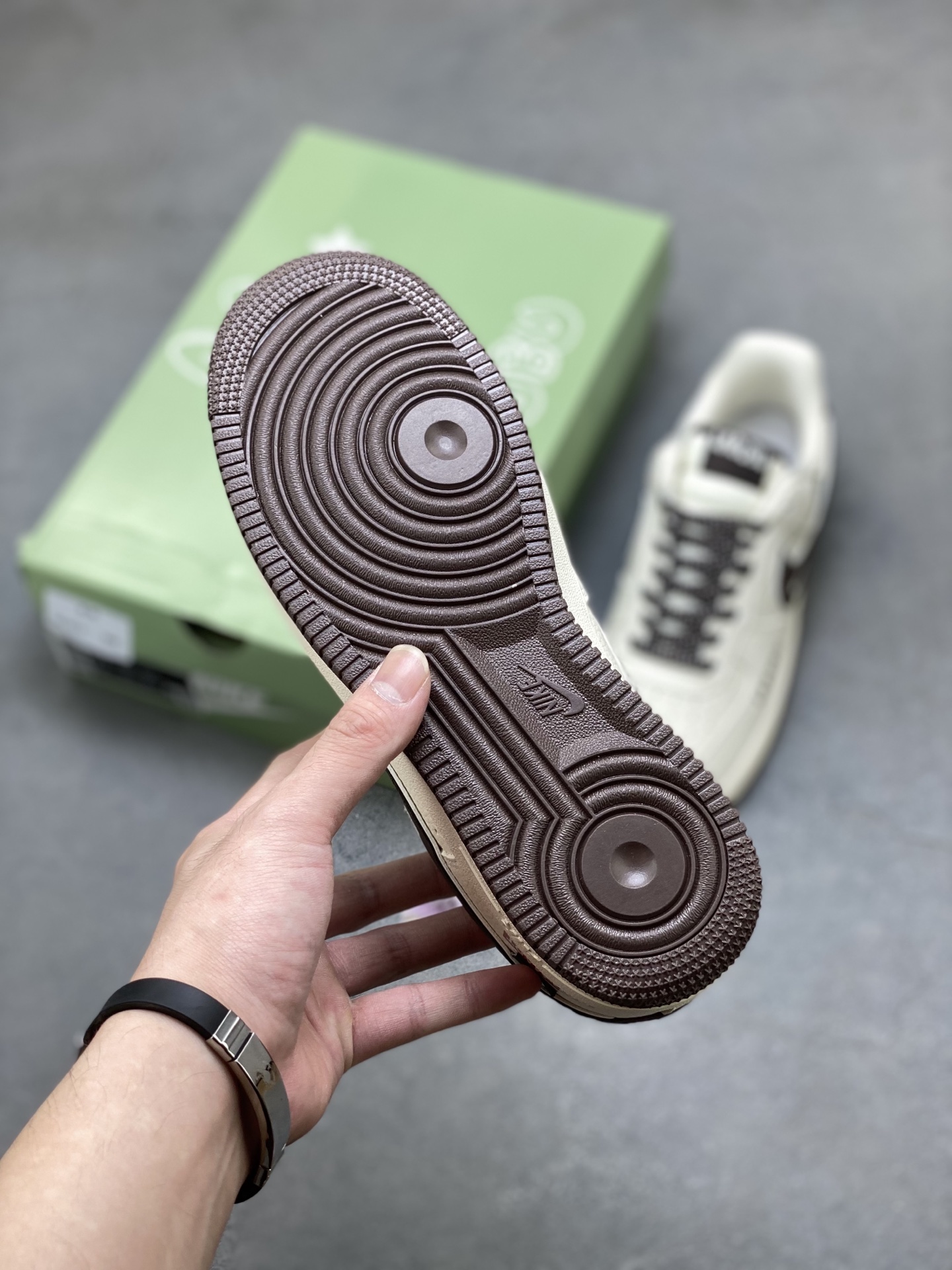 Nike Air Force 1 '07 Low 'Pop Mart Labubu' Limited Edition Sneakers 7 i1752854606342 918 0 5
