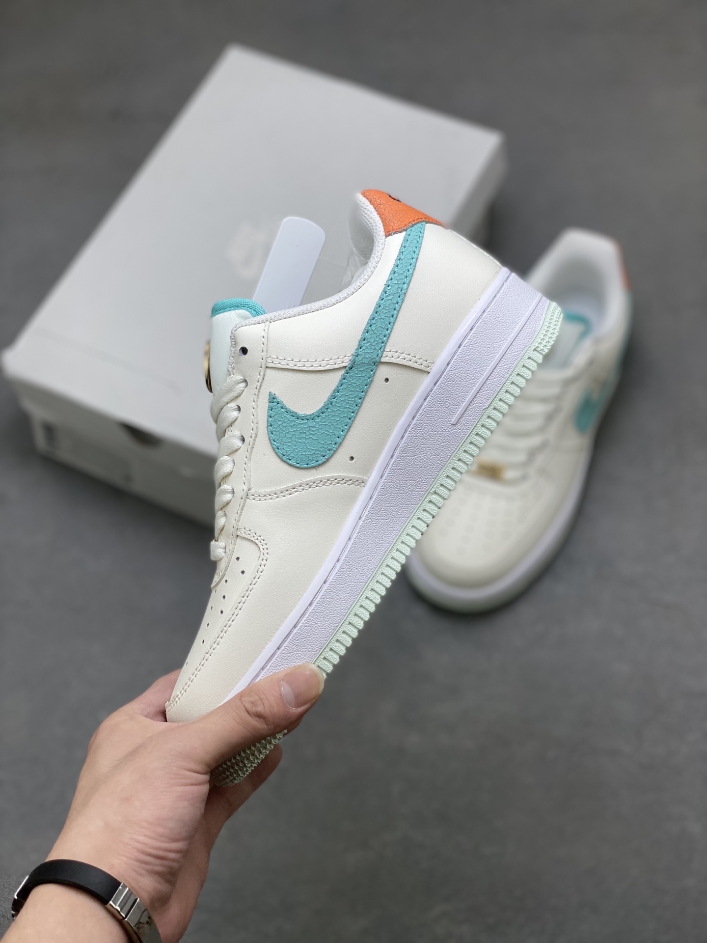 Nike Air Force 1 '07 Low Cream/Teal/Orange - Iconic Style, Premium Comfort 4 i1753113922488 2826 0 2