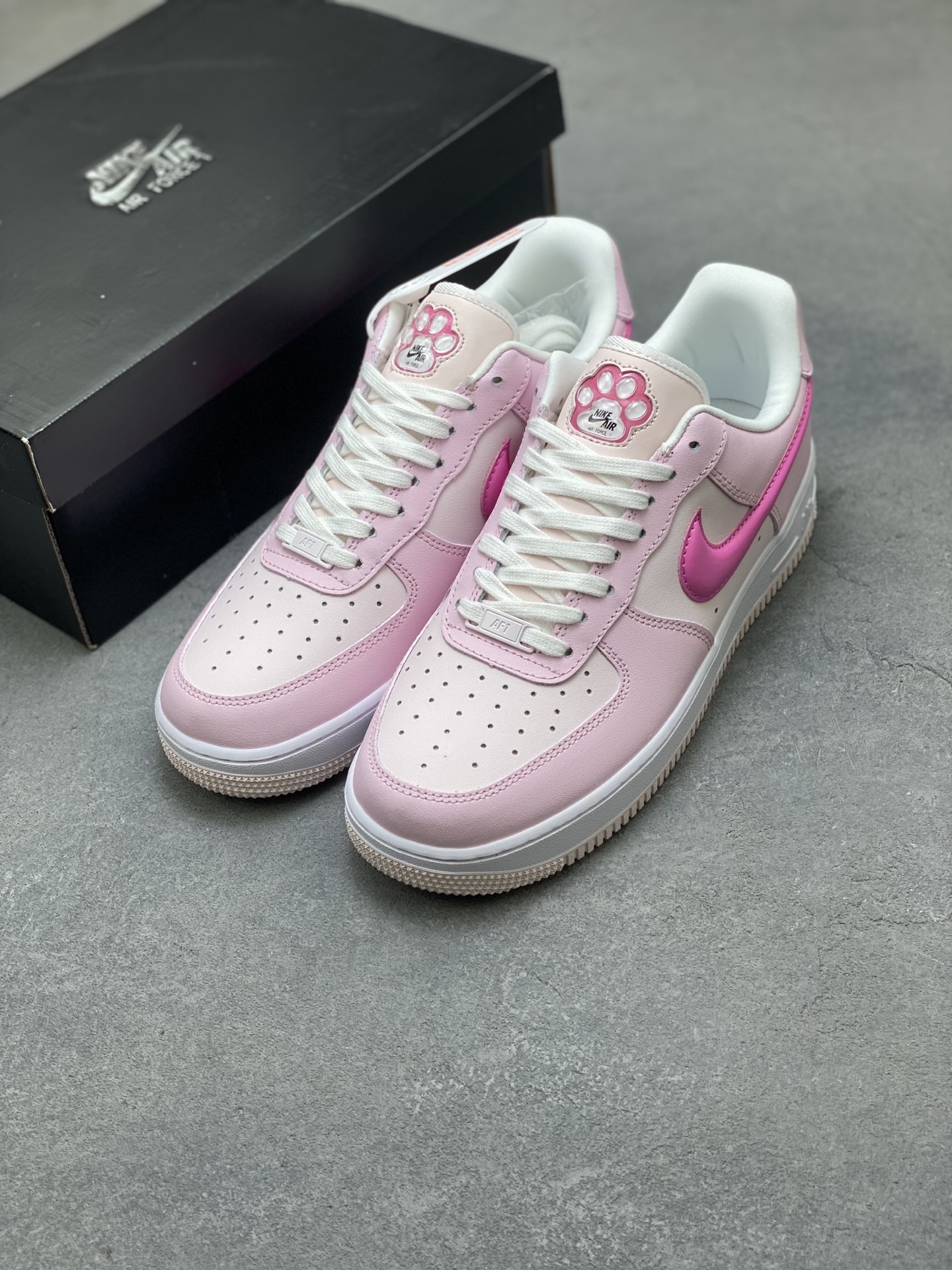 Nike Air Force 1 '07 Low Pink Oxford/Pink Foam Women's Shoes HM3696-661 9 i1753114003513 4643 0 7