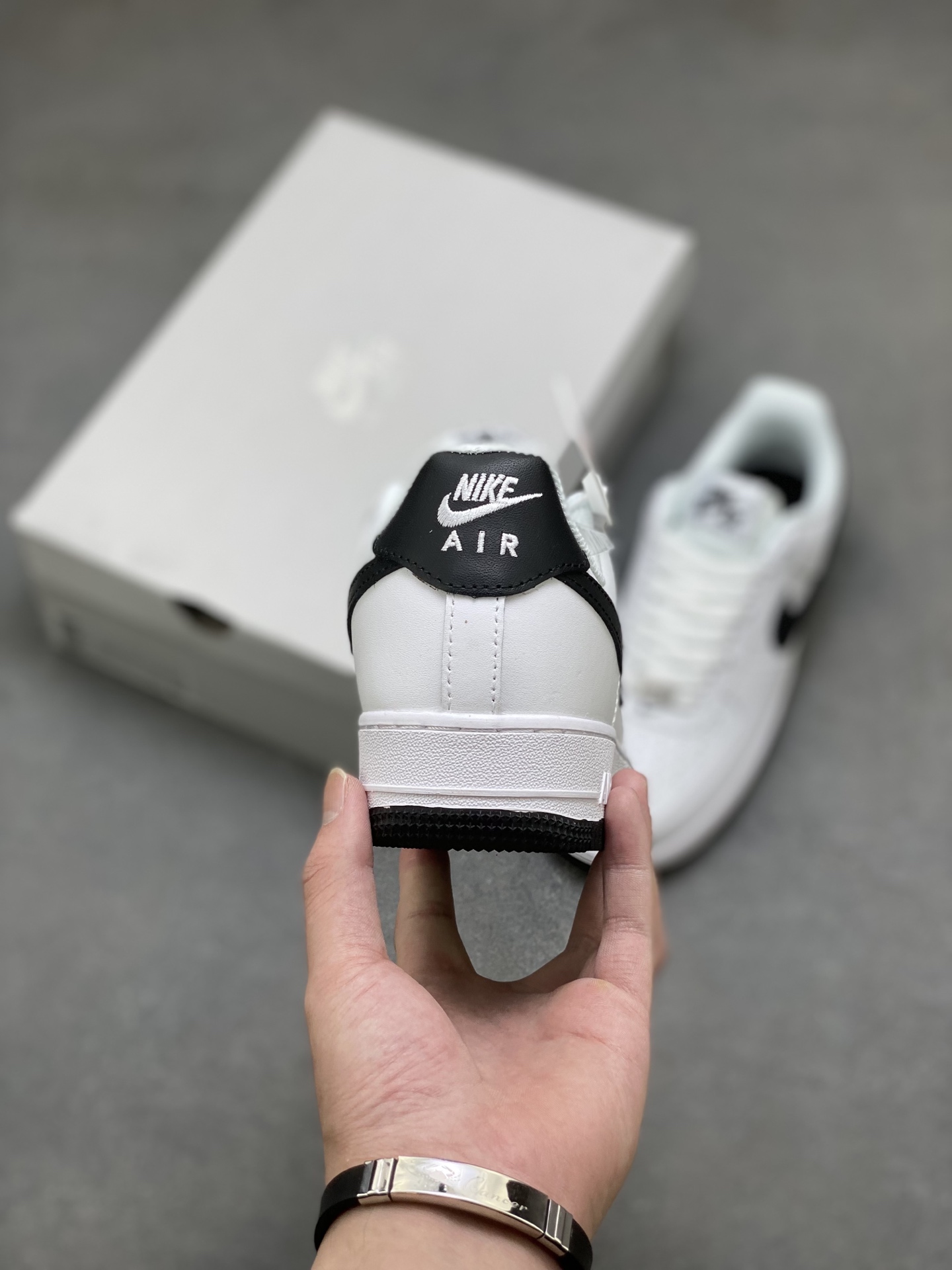 Nike Air Force 1 '07 Low White/Black - Original Quality & Comfortable Sneakers 5 i1753114079177 1100 0 3