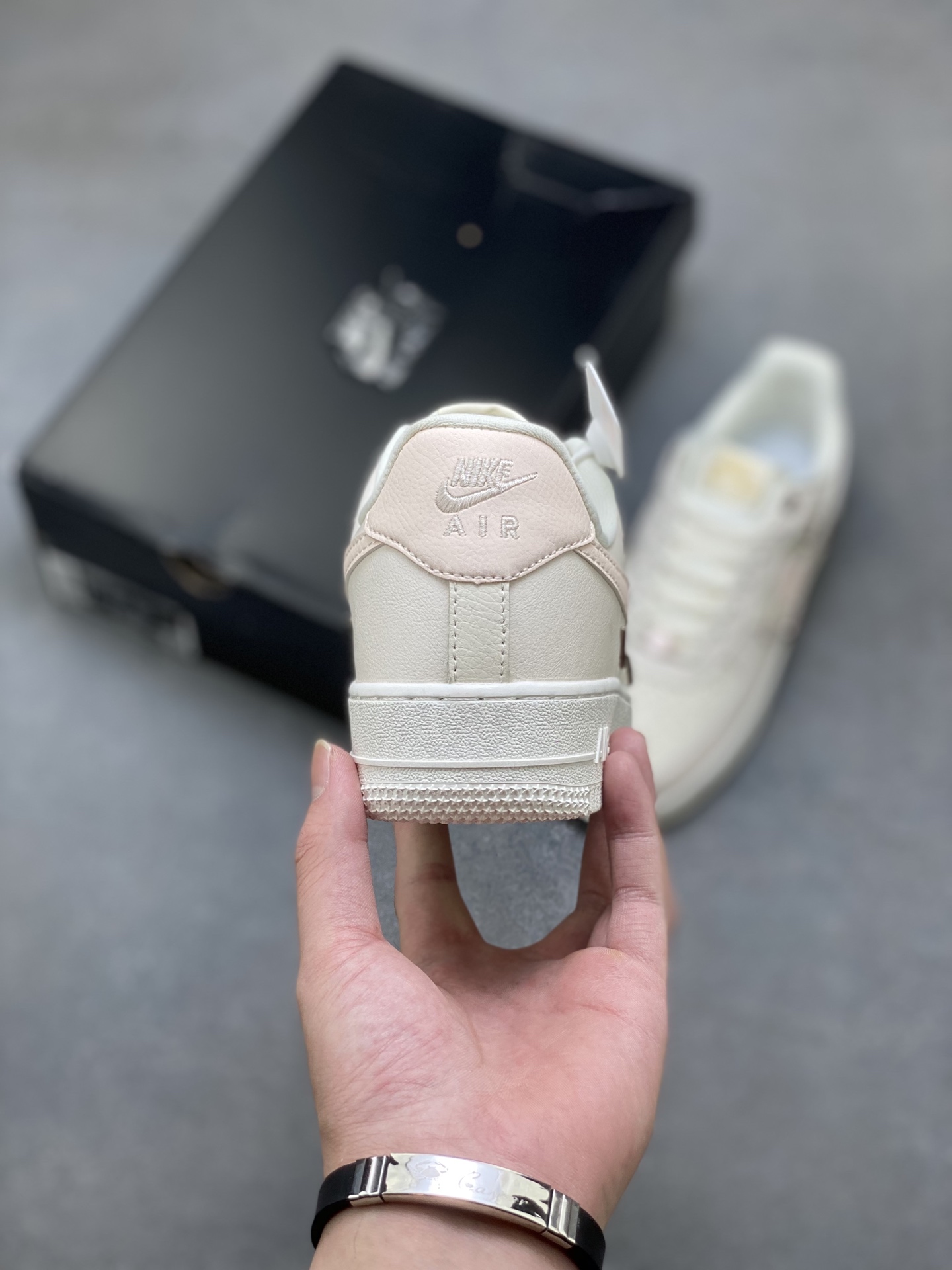 Nike Air Force 1 '07 Low FV8110-181 Ivory with Hook Detail 5 i1753114120238 3882 0 3