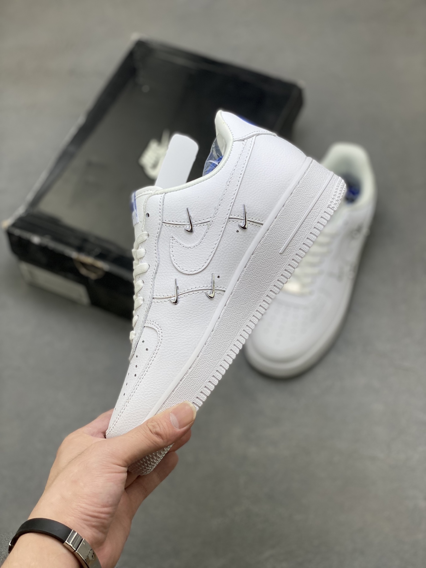 Nike Air Force 1 '07 Low White/Blue Stitching CT1990-100 Sneakers 4 i1753114192219 8438 0 2
