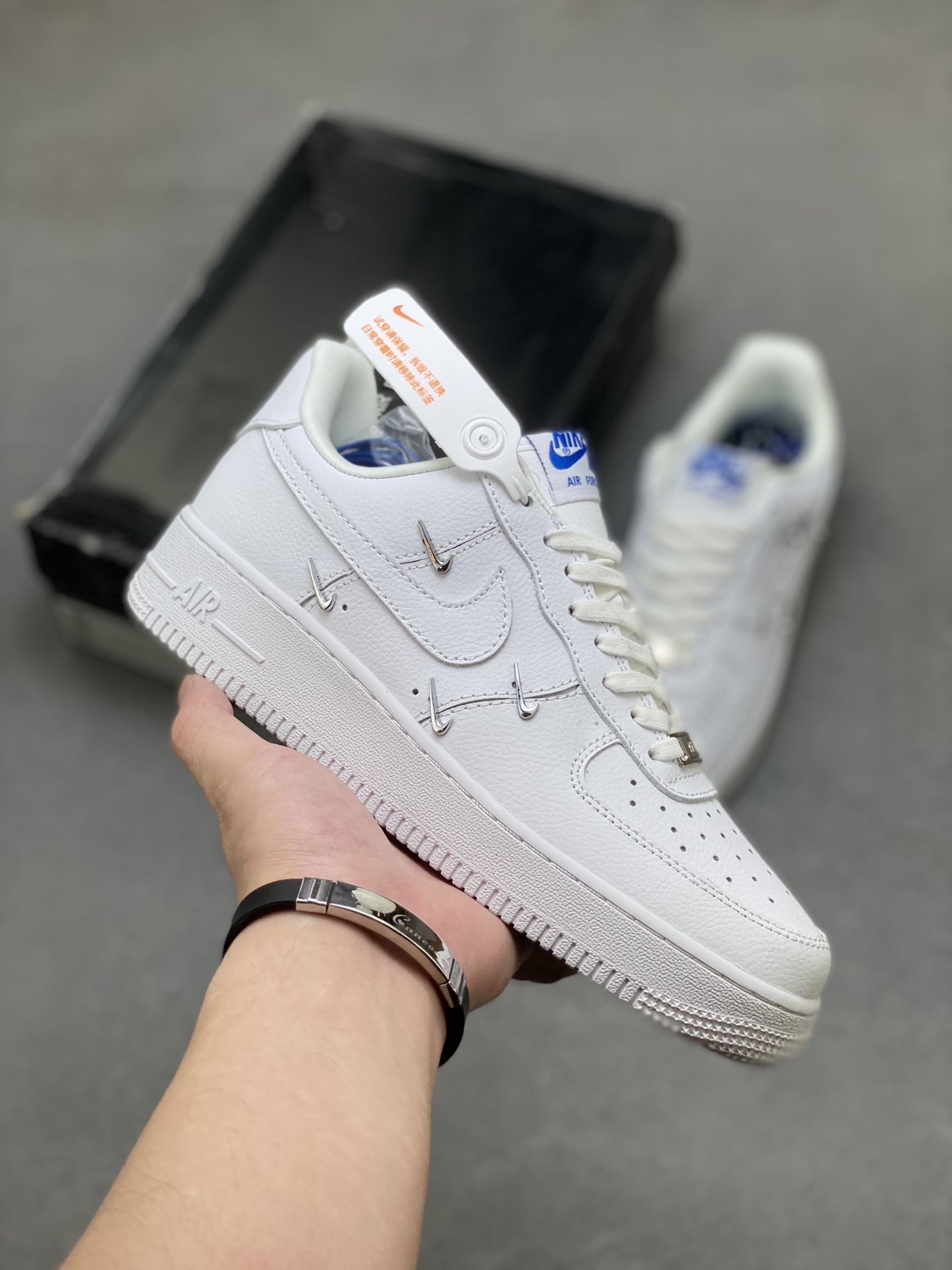 Nike Air Force 1 '07 Low White/Blue Stitching CT1990-100 Sneakers 2 i1753114201981 1274 0 0