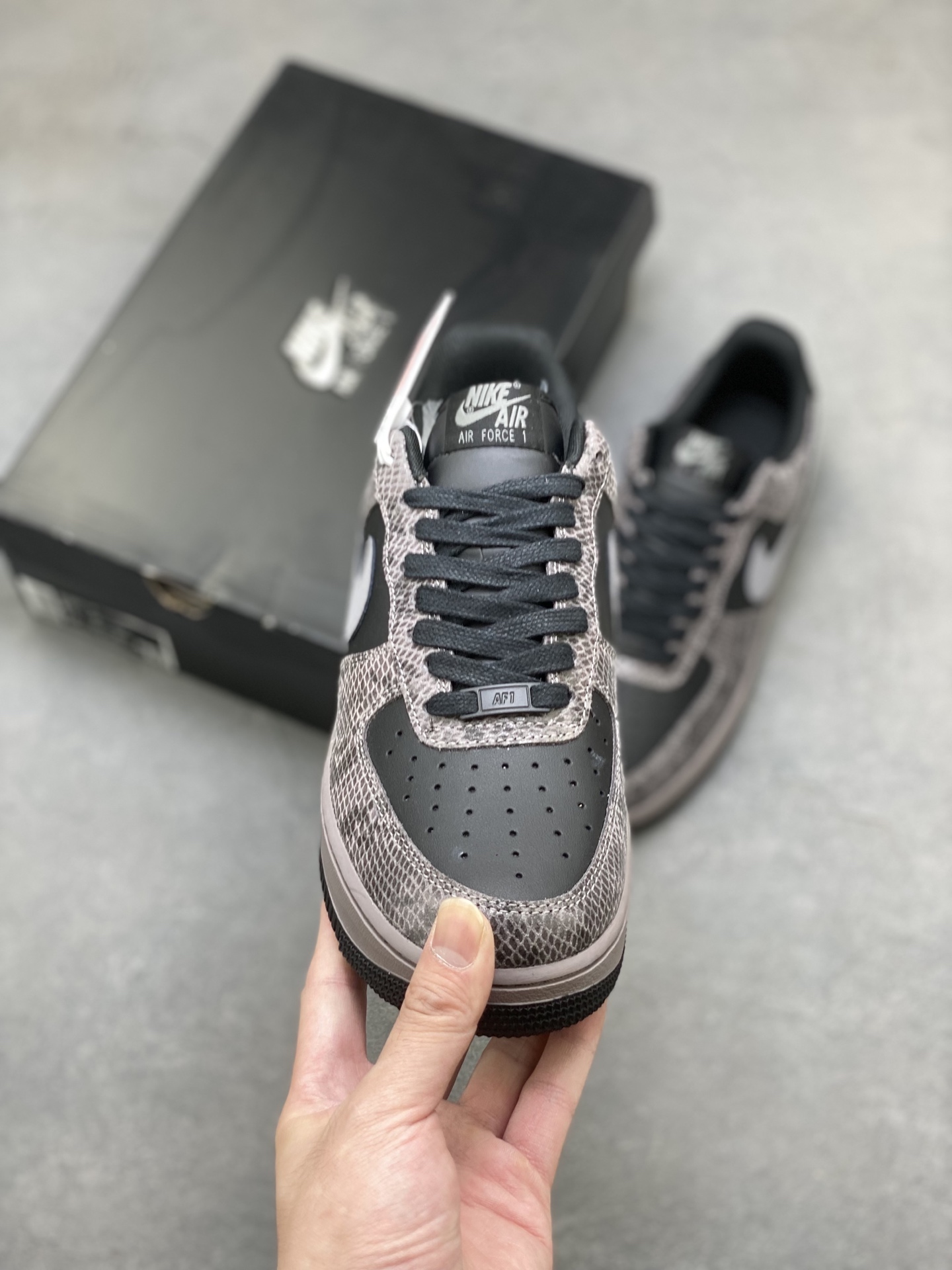 Nike Air Force 1 '07 Low HF2898-001 - Snake Print Edition 3 i1753114228316 3352 0 1
